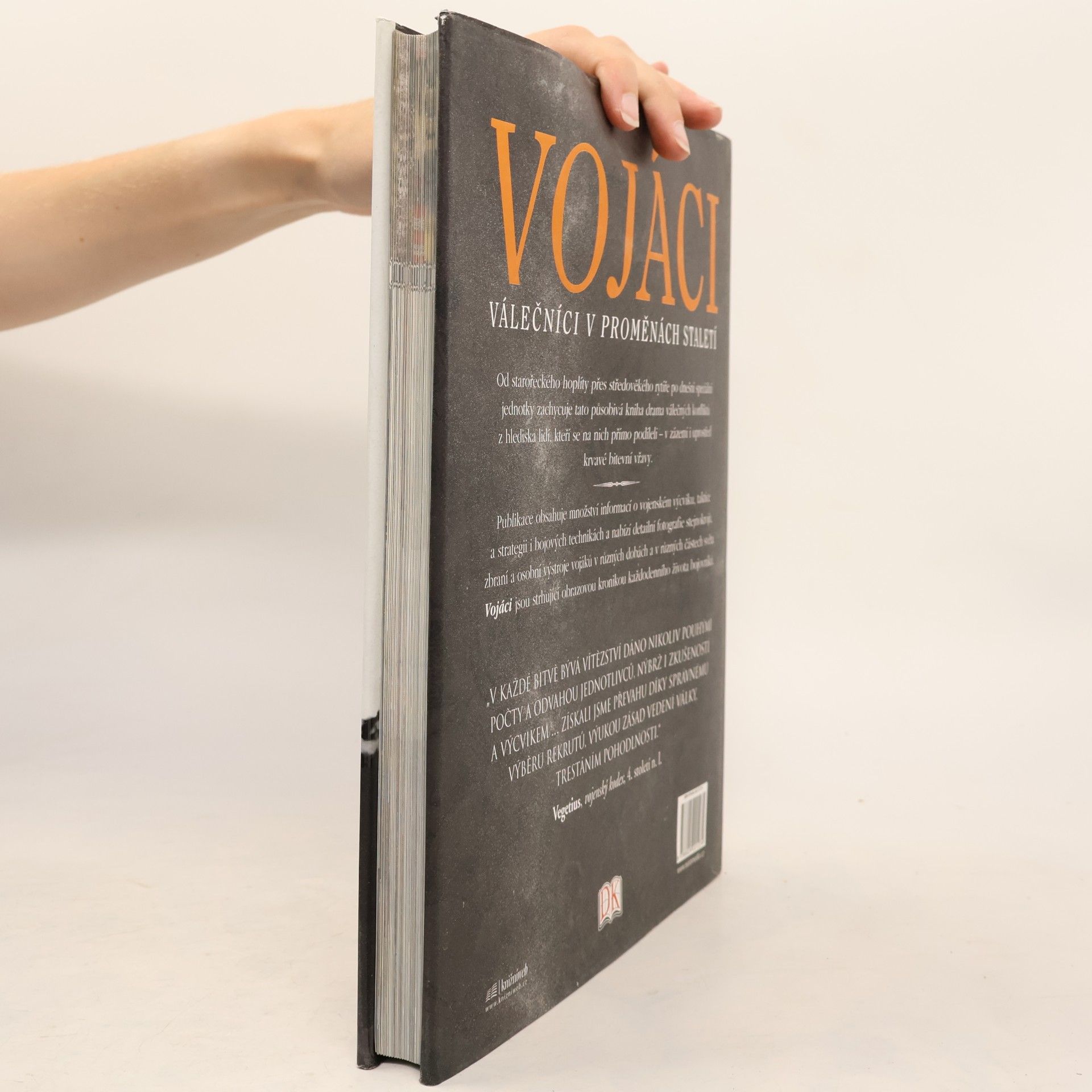 R. G. Grant Vojáci. Válečníci v proměnách staletí