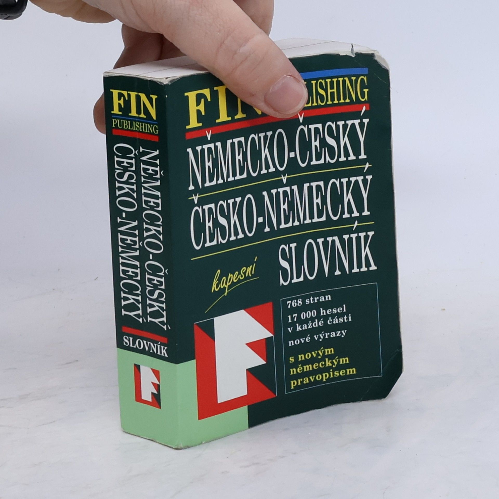 Autorenkollektiv Německo-český, česko-německý kapesní slovník. S novým německým pravopisem