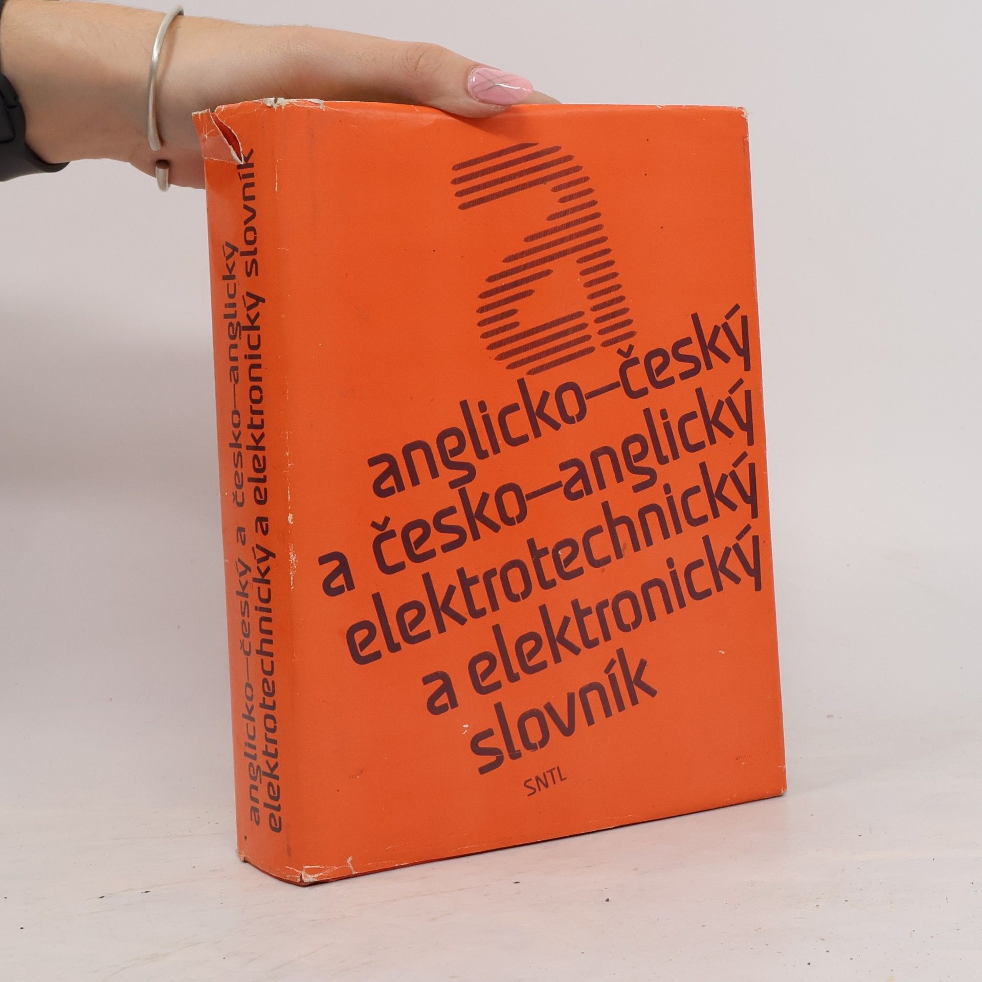 Jaroslav Baloun Anglicko-český a česko-anglický elektrotechnický a elektronický slovník