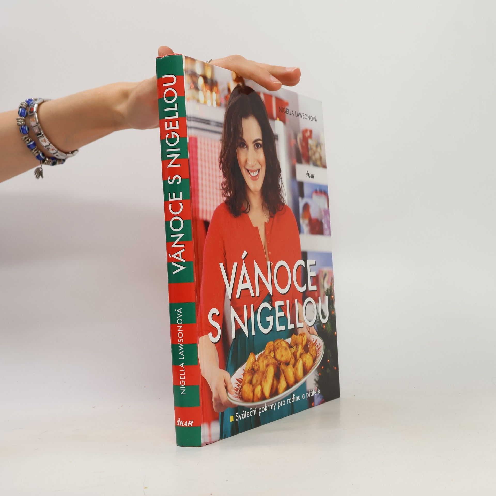 Nigella Lawson Vánoce s Nigellou. Sváteční pokrmy pro rodinu a přátele