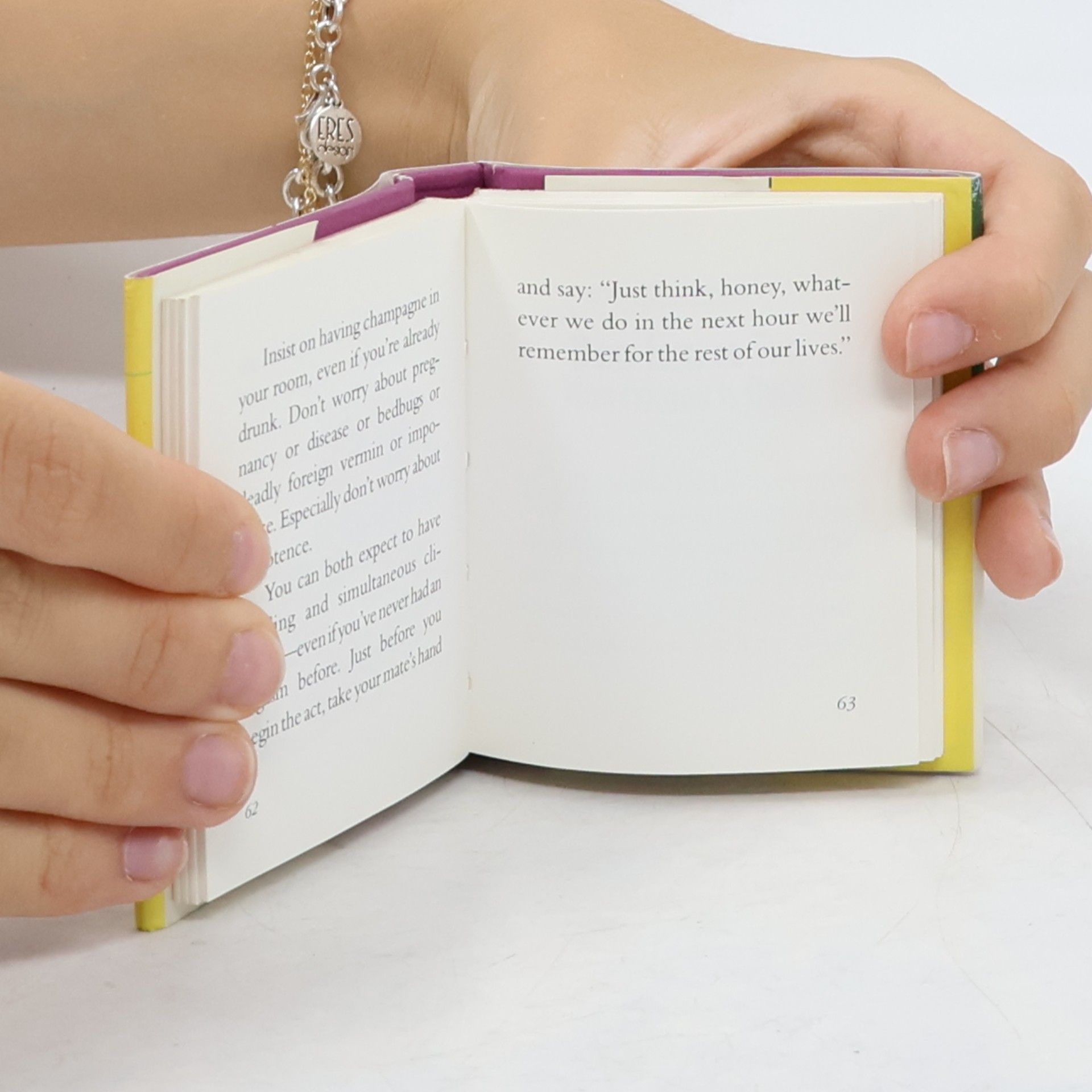 Dan Greenburg Running Press Miniature Editions: How to Avoid Love and Marriage