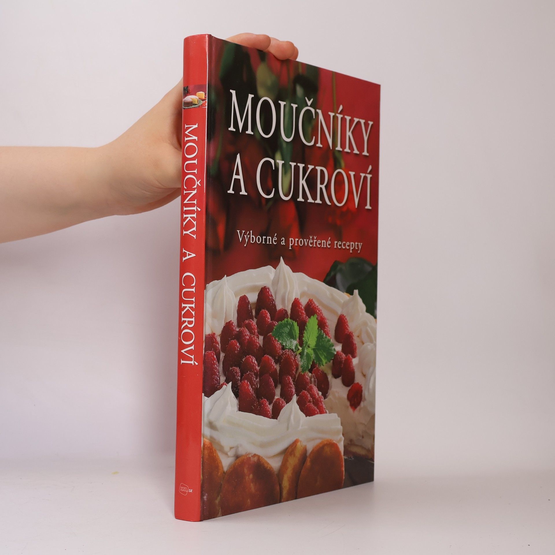 Kolektiv autorů Moučníky a cukroví