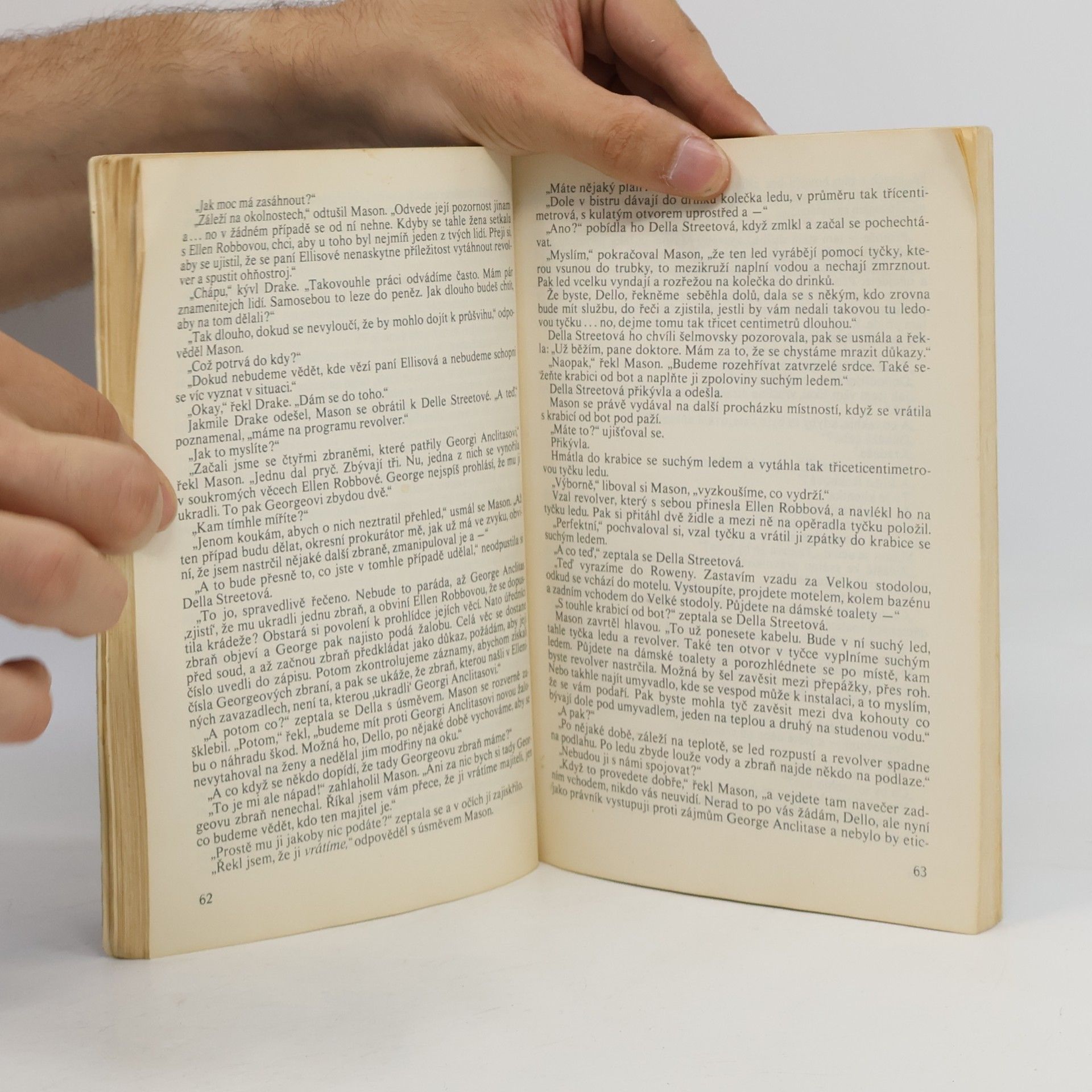 Erle Stanley Gardner Případ krásné zpěvačky