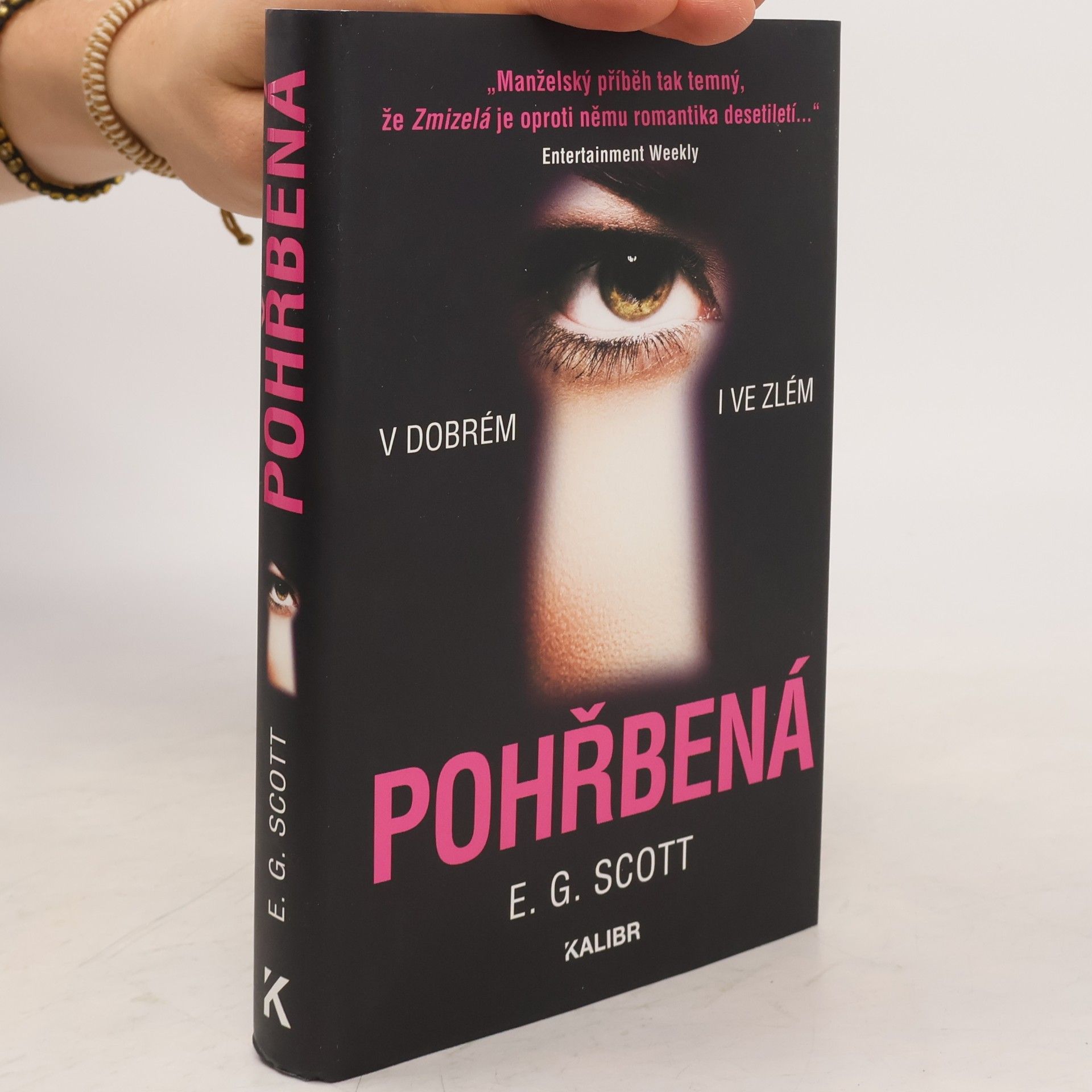 E. G. Scott Pohřbená