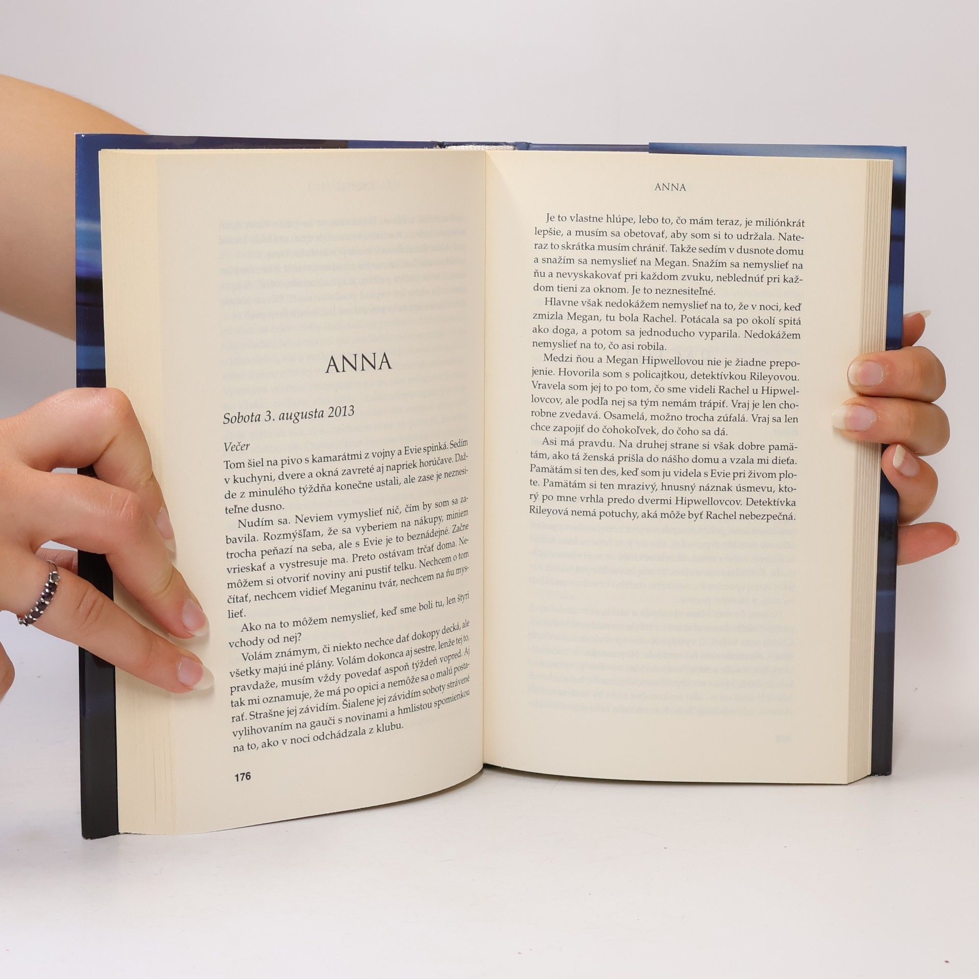 Paula Hawkins Dievča vo vlaku