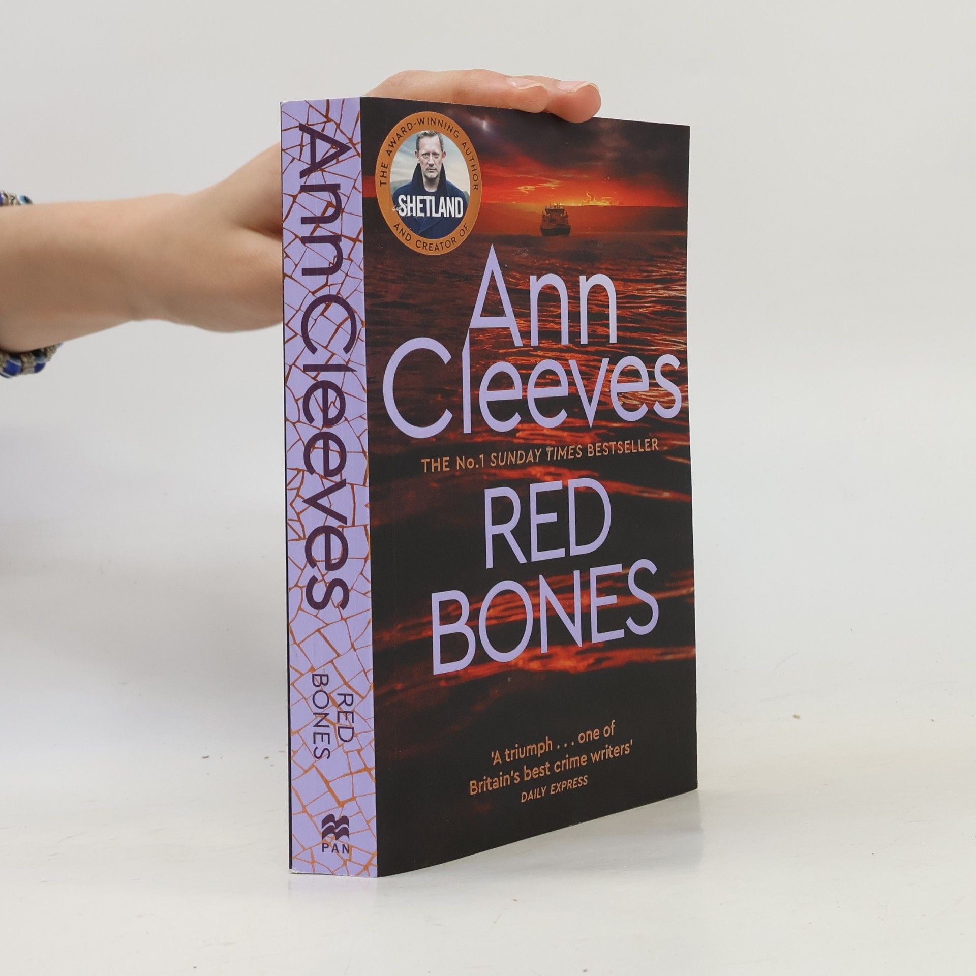Ann Cleeves Red Bones
