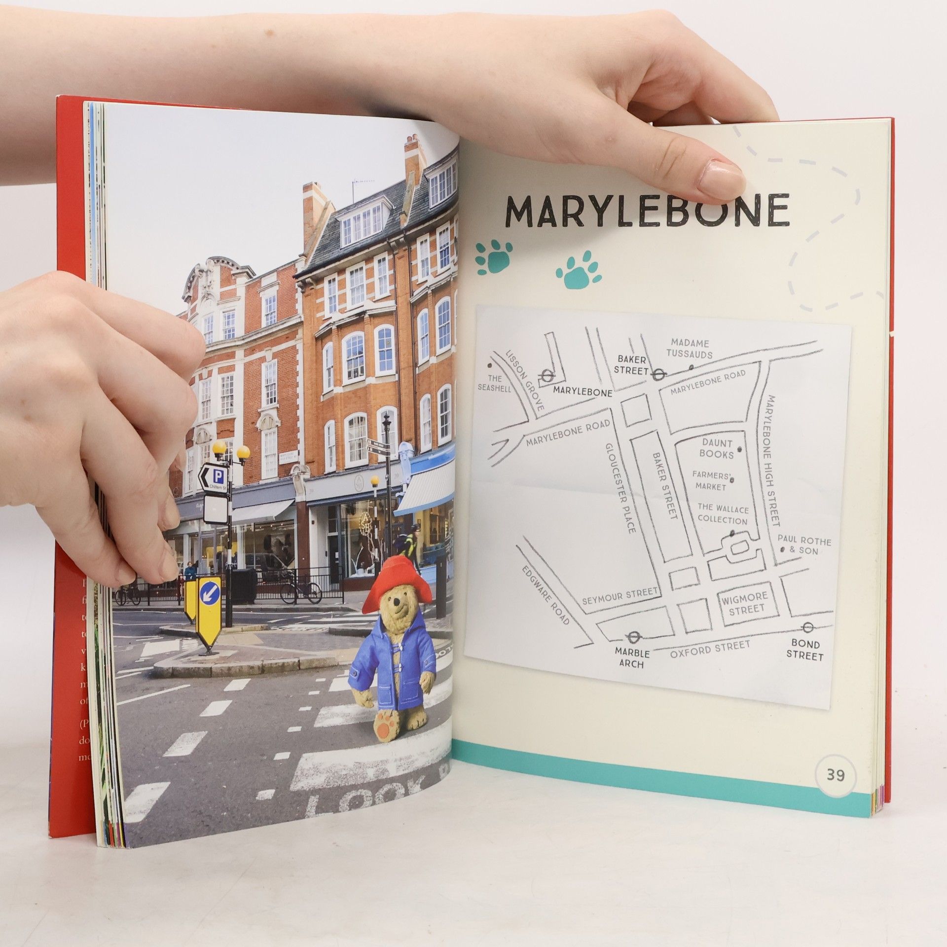Michael Bond Paddington's Guide to London
