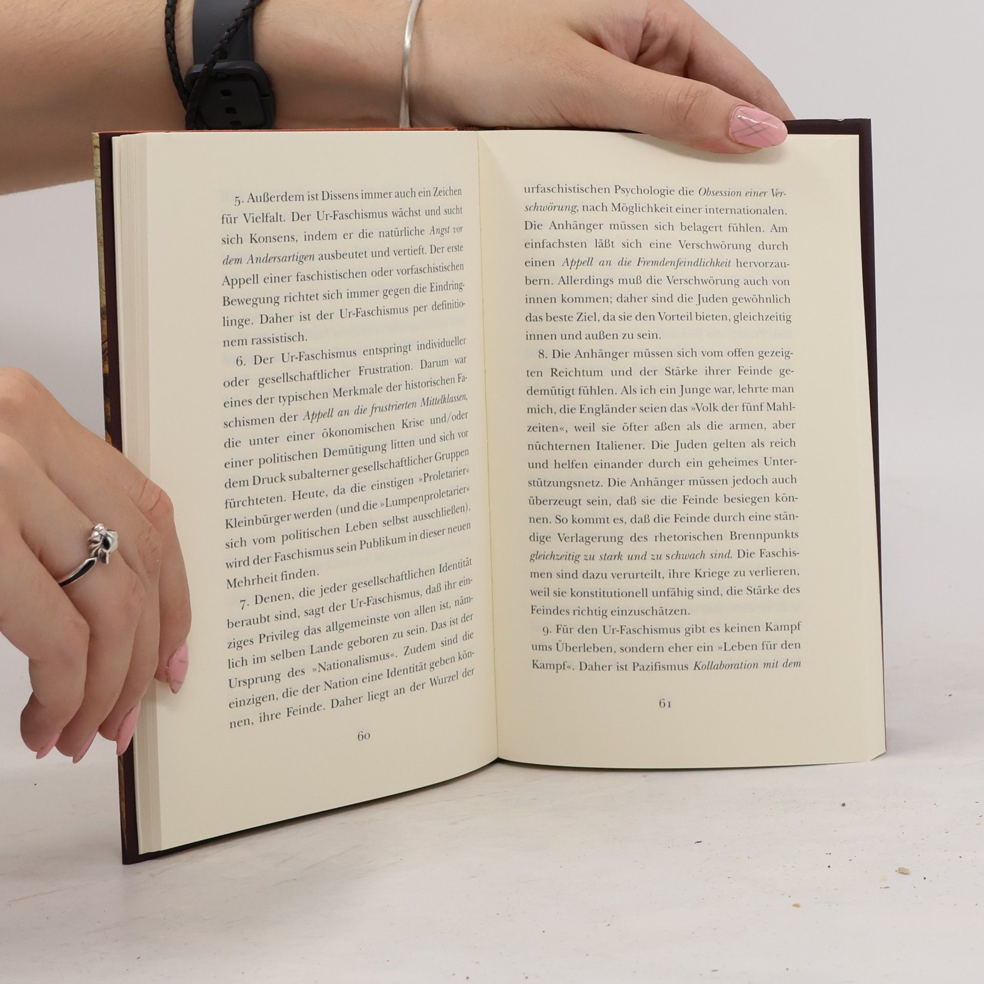 Umberto Eco Vier moralische Schriften