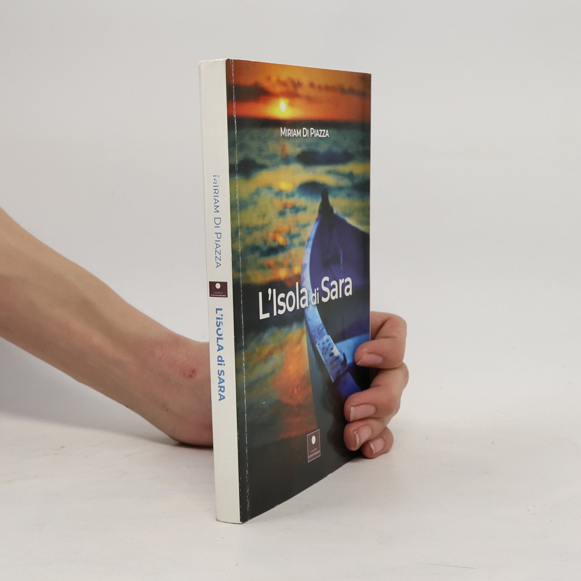 Miriam Di Piazza Romanzi: L'isola di Sara
