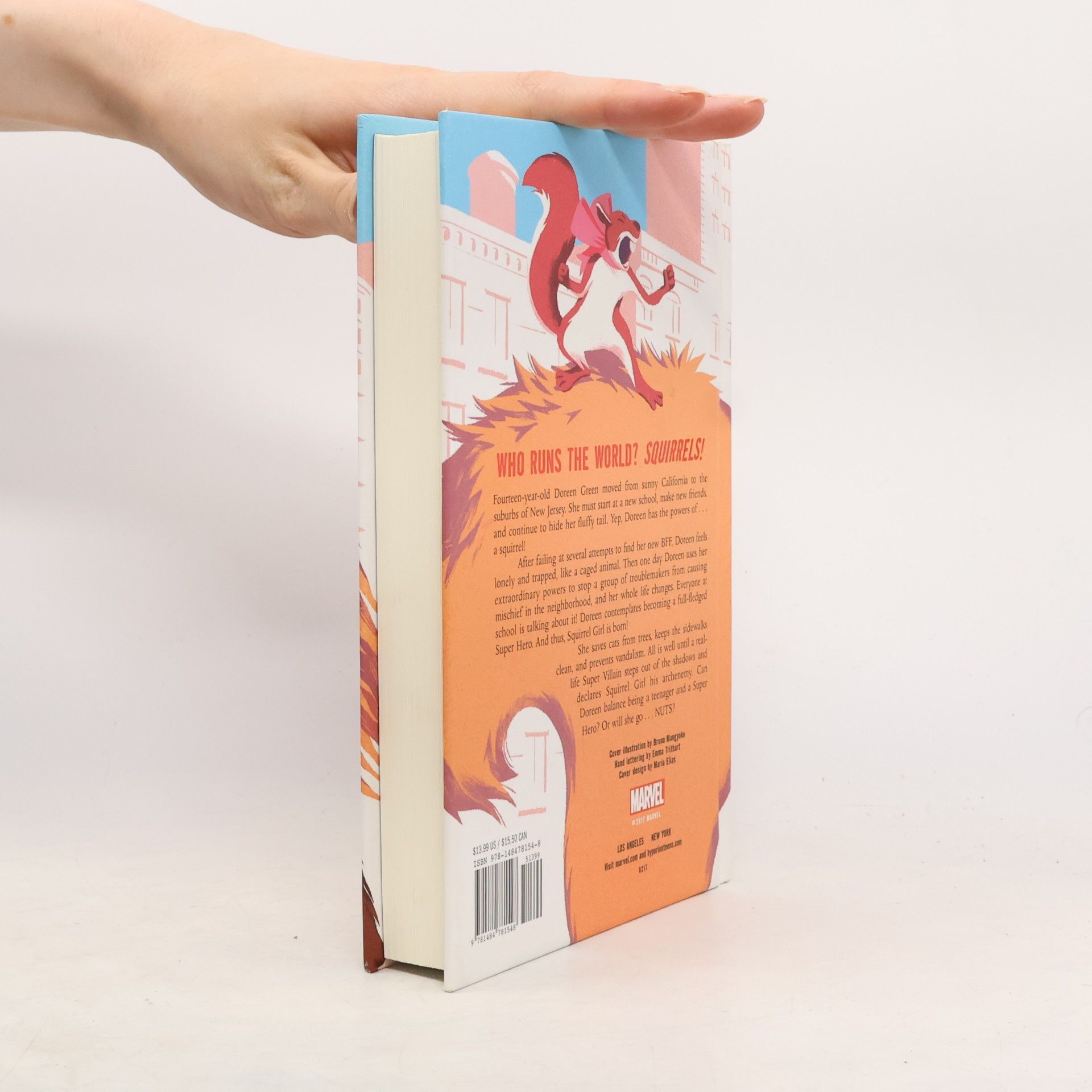 Shannon Hale The Unbeatable Squirrel Girl - Squirrel Meets World