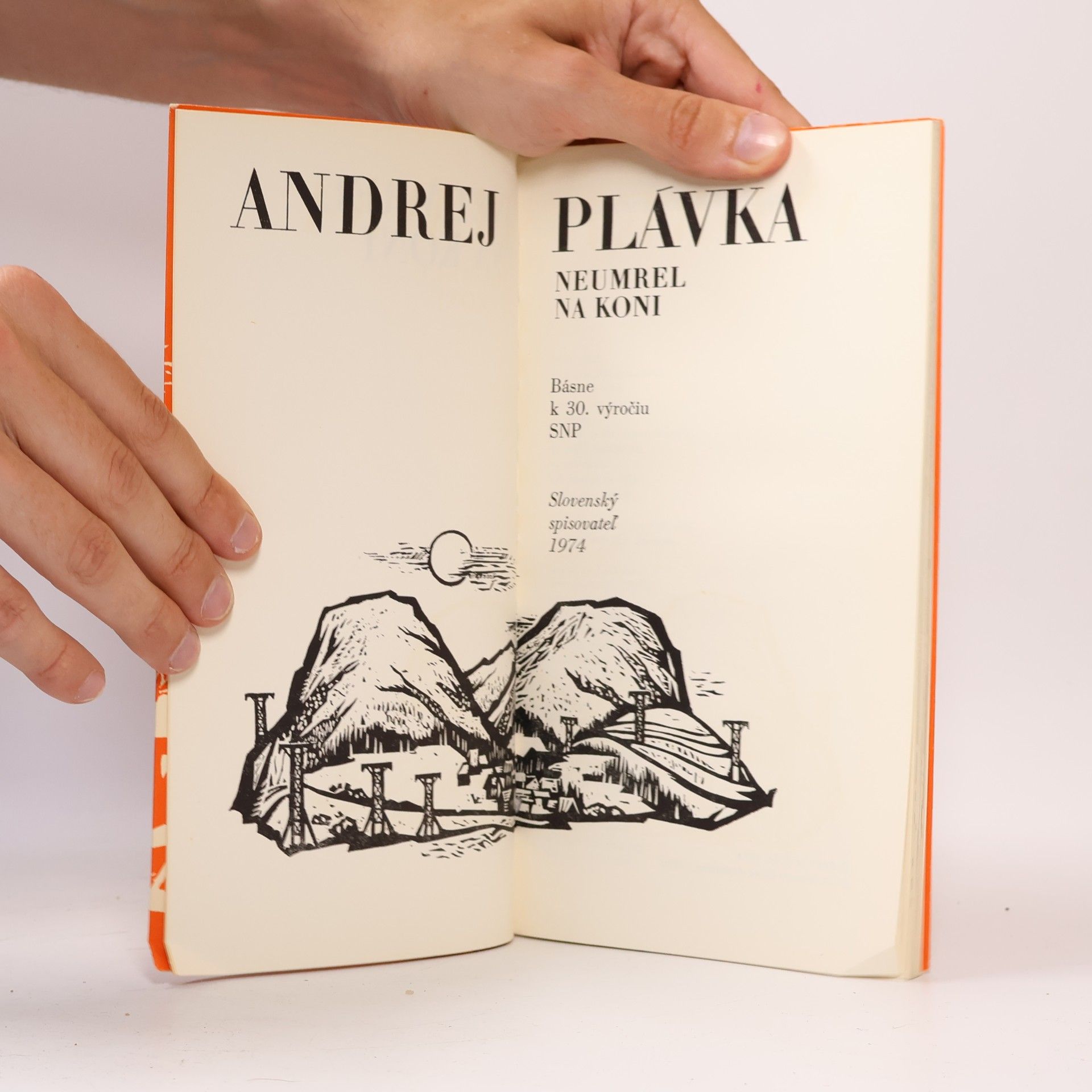 Andrej Plávka Neumrel na koni