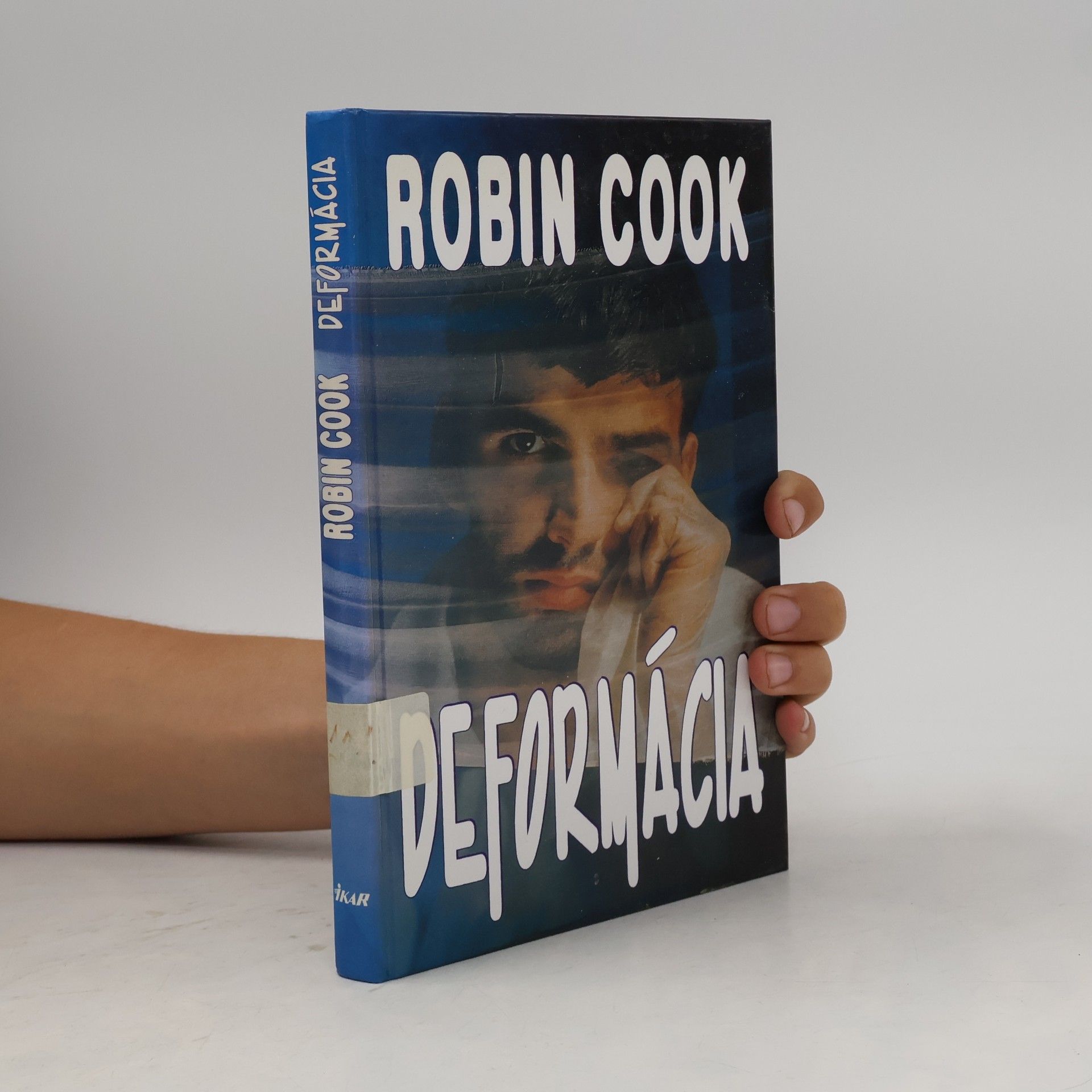 Robin Cook Deformácia