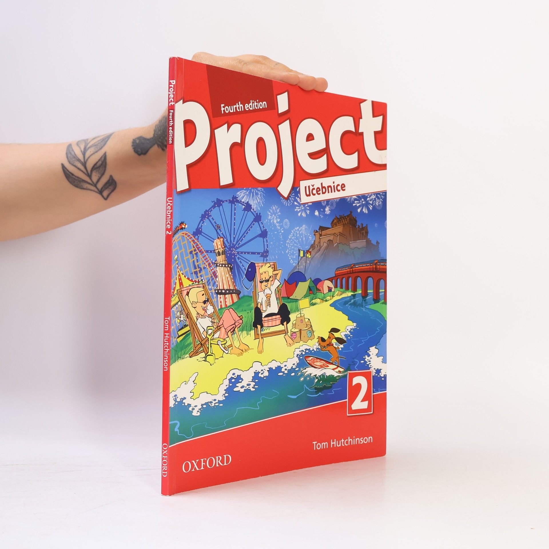 Tom Hutchinson Project. 2 : učebnice
