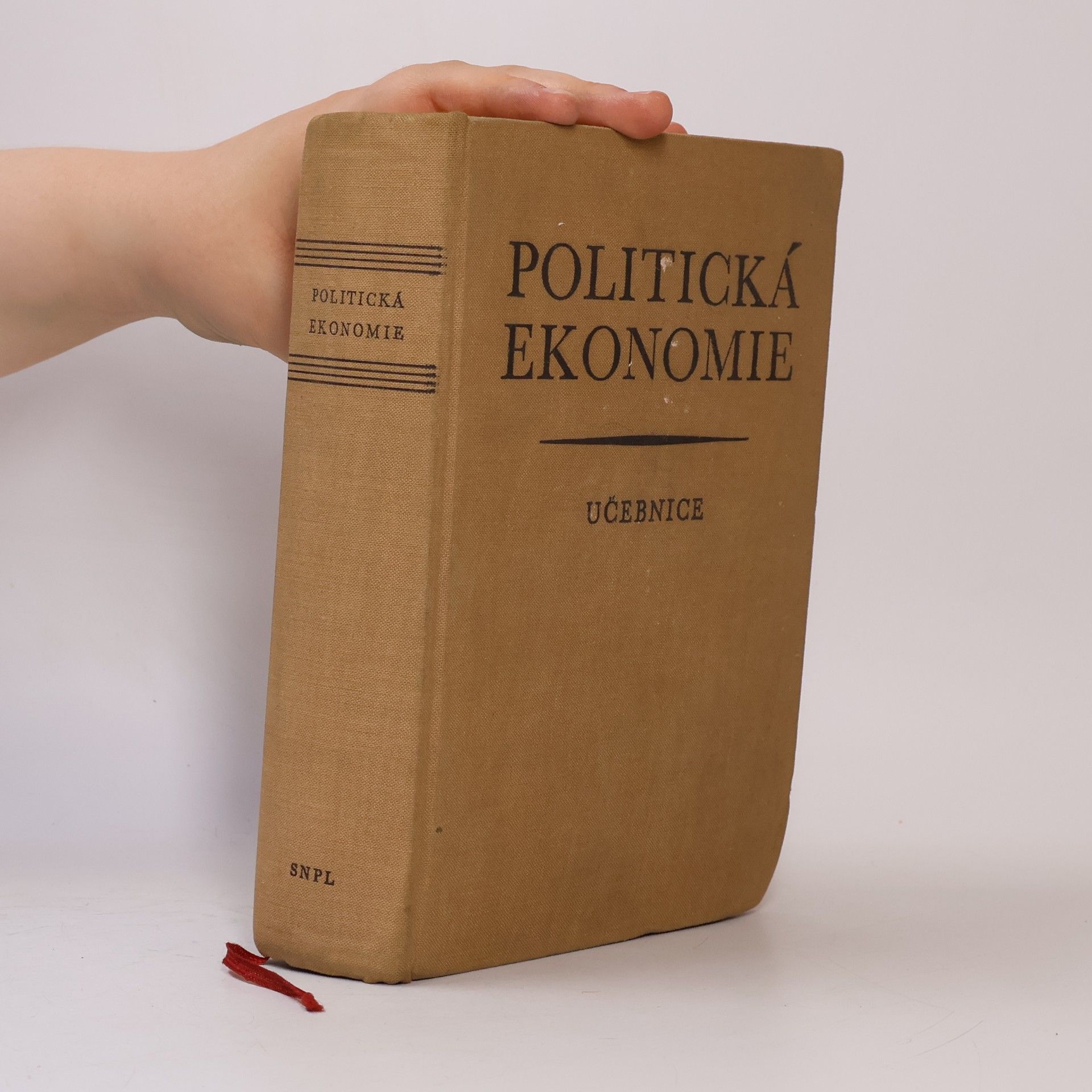 Autorenkollektiv Politická ekonomie