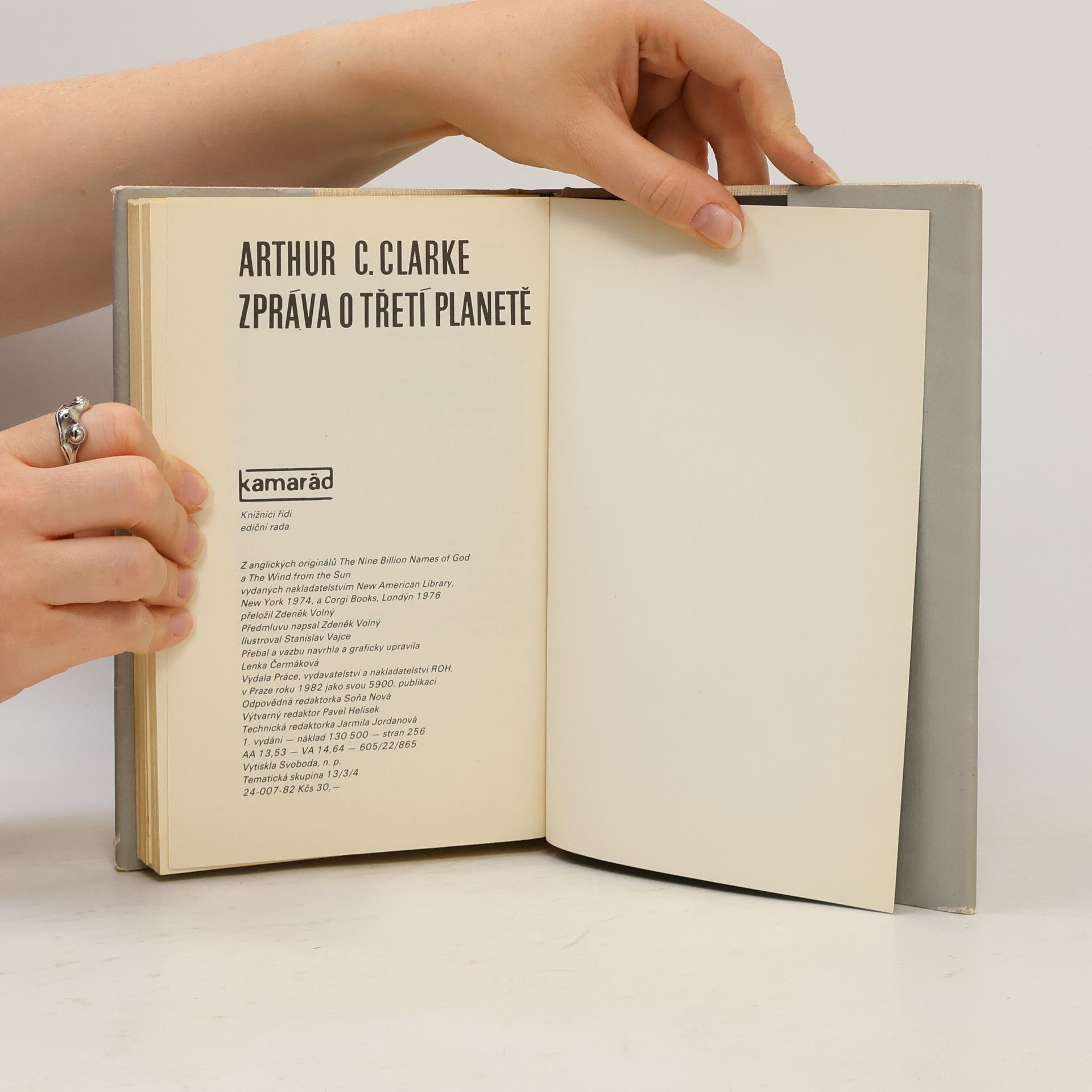 Arthur C. Clarke Zpráva o třetí planetě