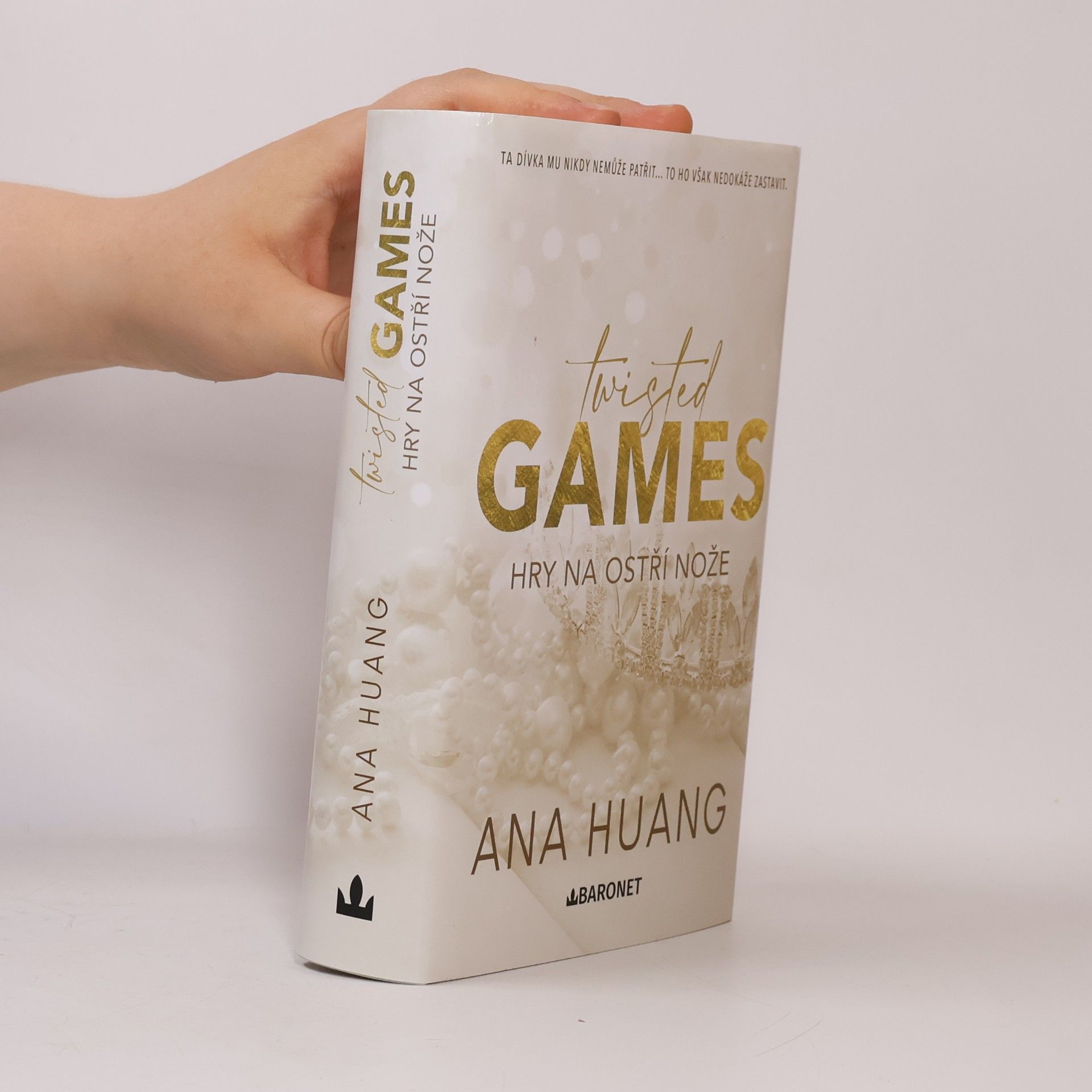 Ivana Dresia Twisted games. Hry na ostří nože
