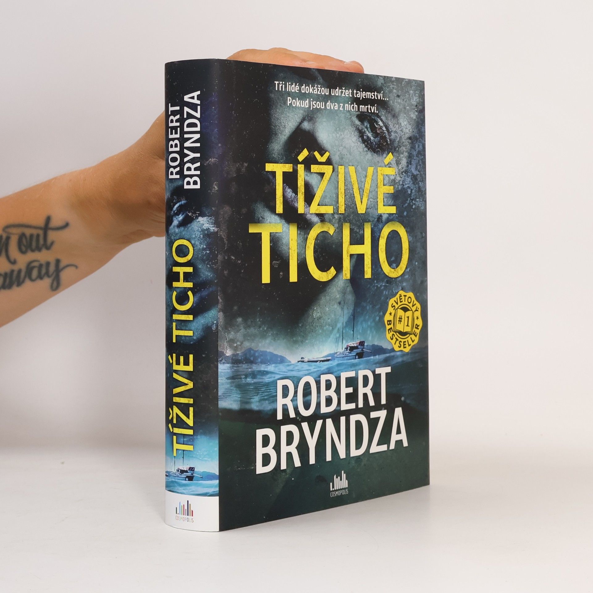 Robert Bryndza Tíživé ticho