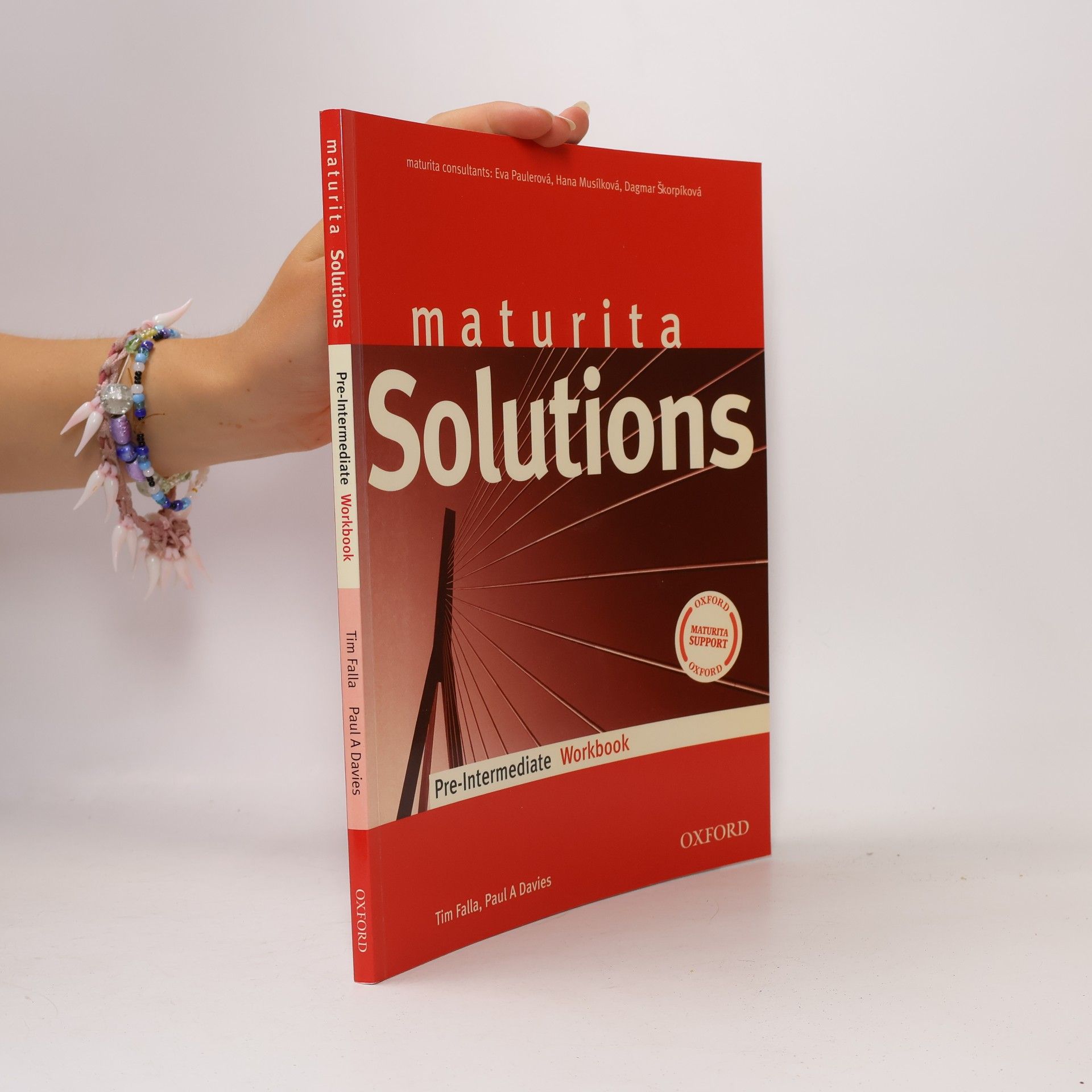 Tim Falla Maturita Solutions. Pre-Intermediate Workbook. Czech Edition