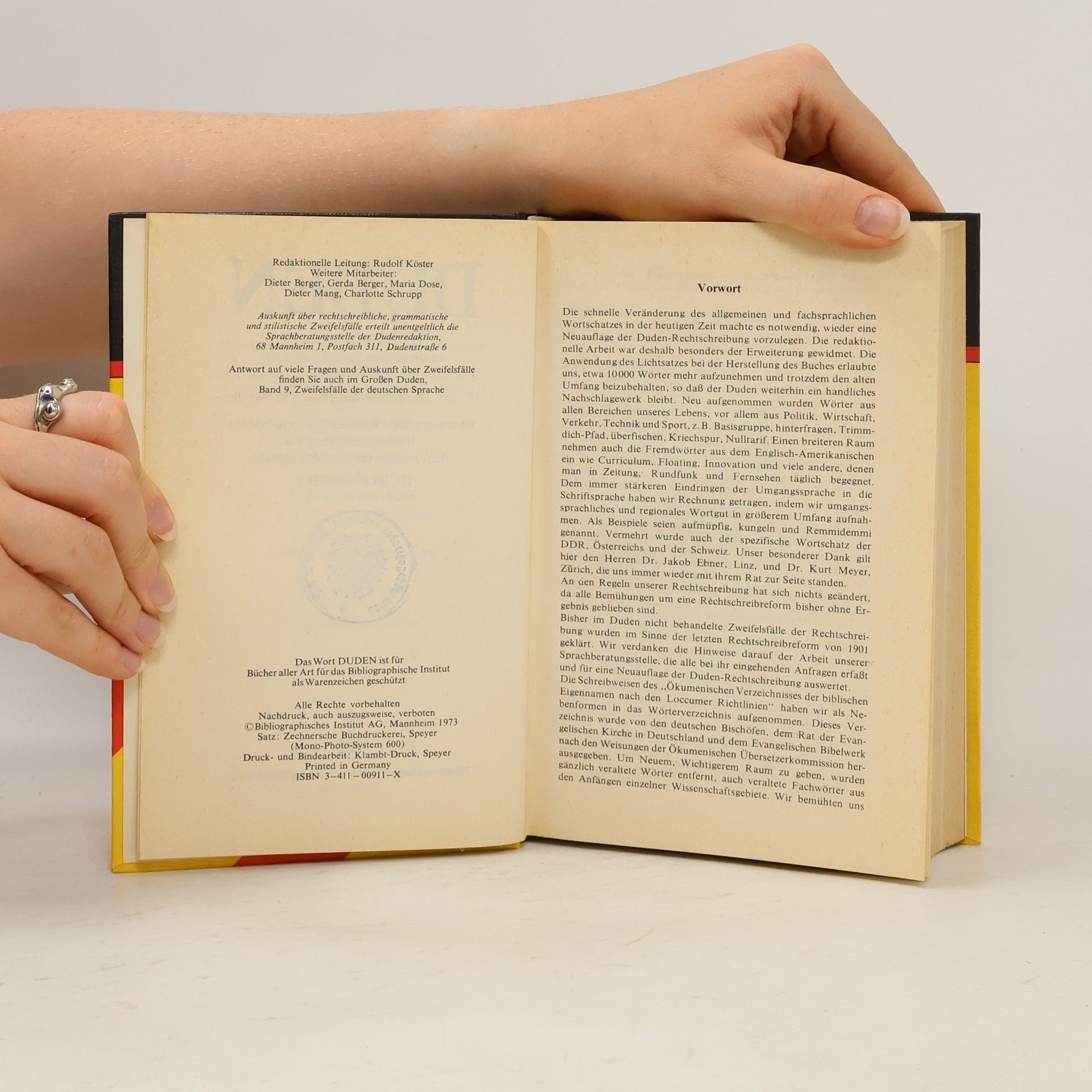 Various authors Duden. Die Rechtschreibung 1