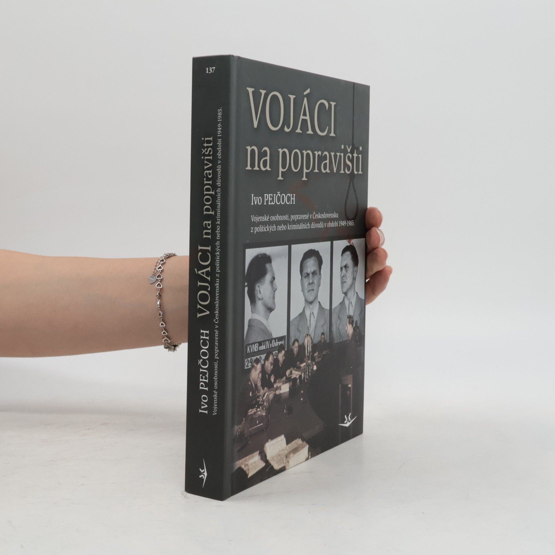 Ivo Pejčoch Vojáci na popravišti