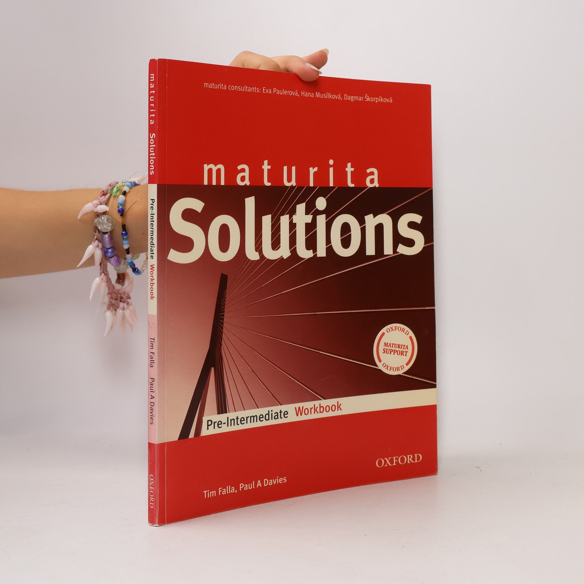 Tim Falla Maturita Solutions. Pre-Intermediate Workbook. Czech Edition