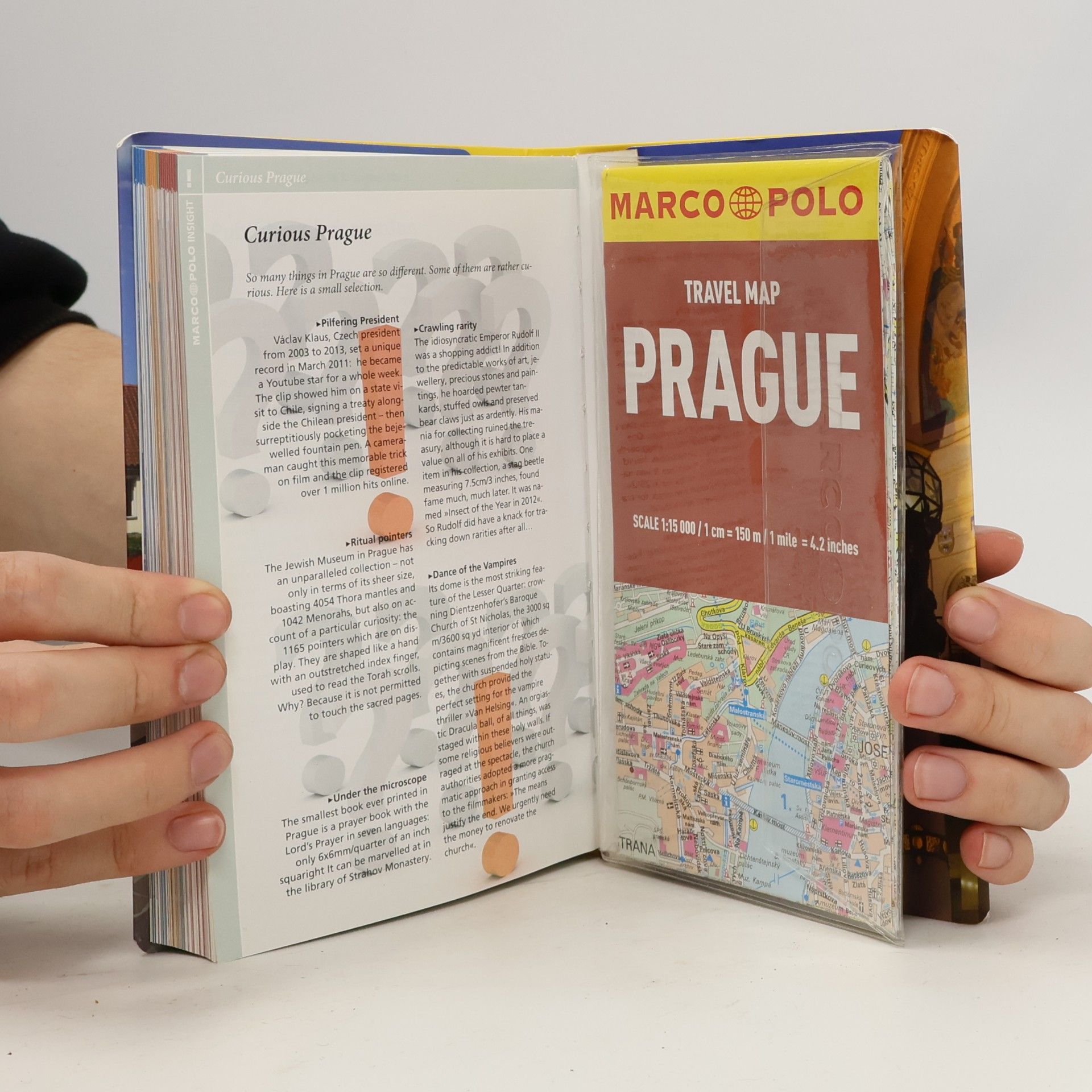 Kolektiv autorů Prague - Travel Handbook