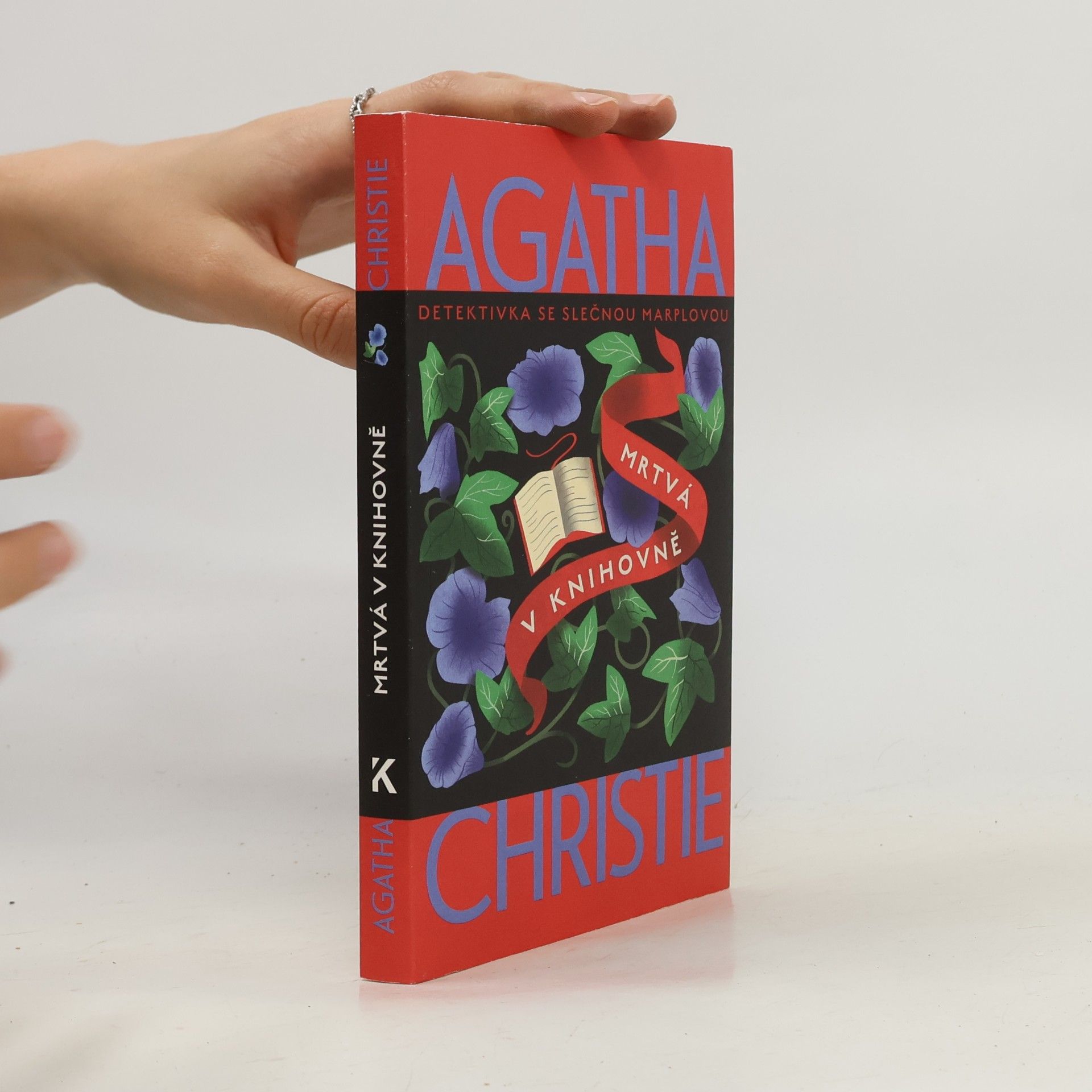 Agatha Christie Mrtvá v knihovně