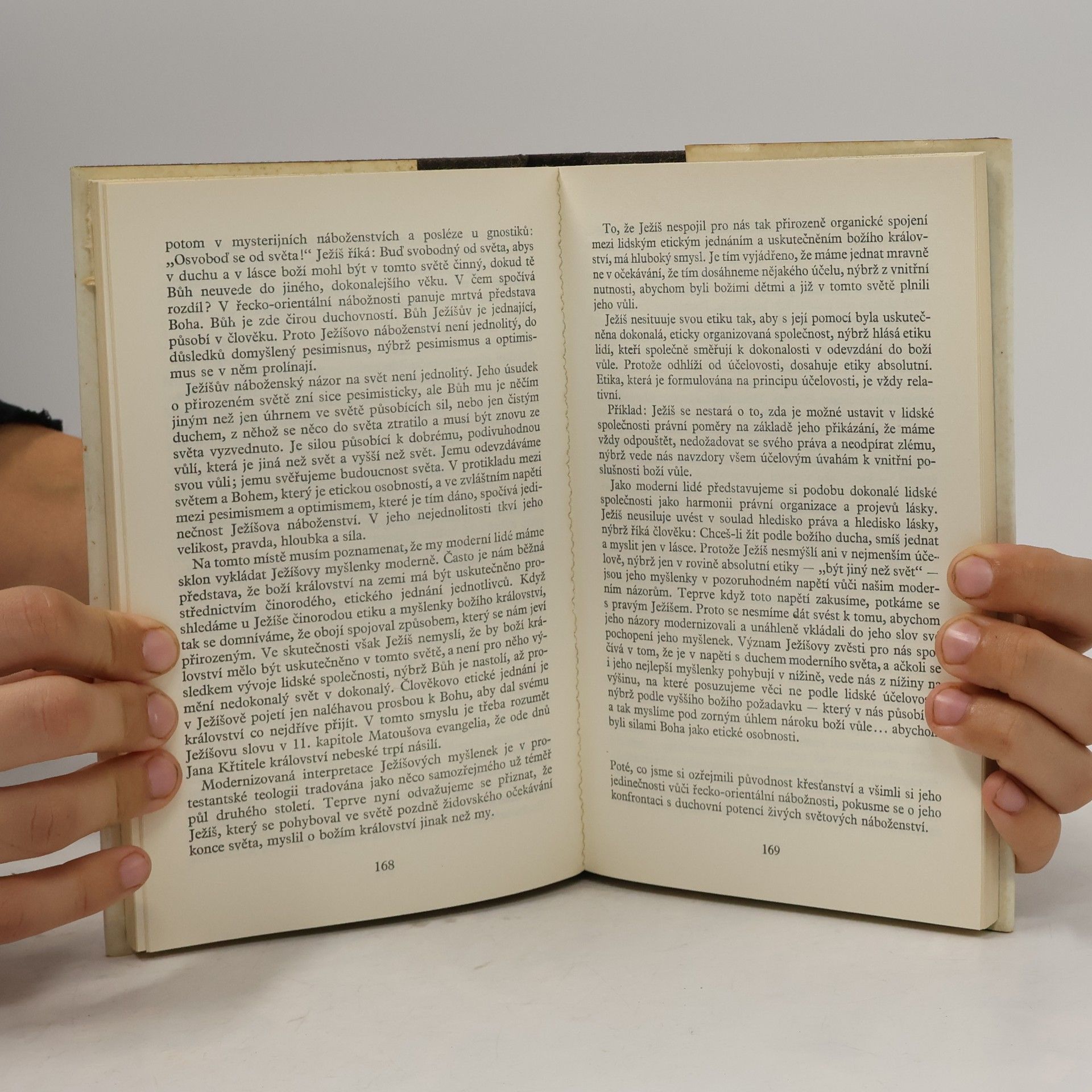 Albert Schweitzer Zastánce kritického myšlení a úcty k životu