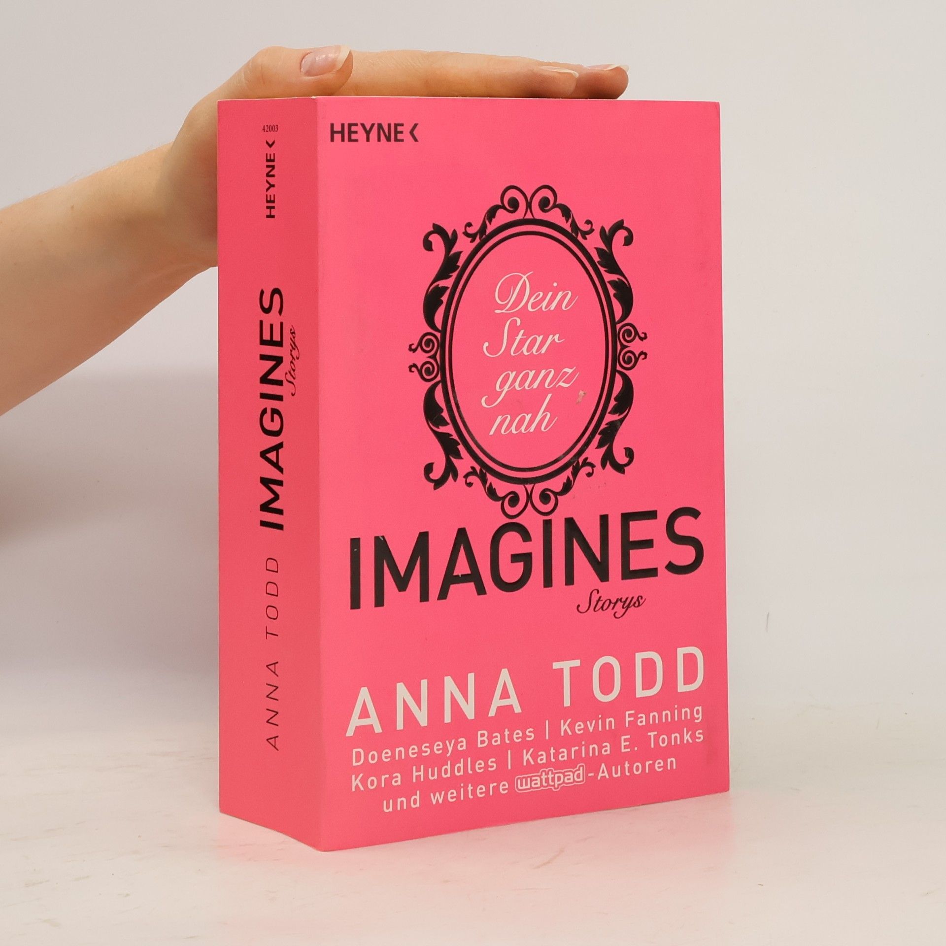 Anna Todd Imagines
