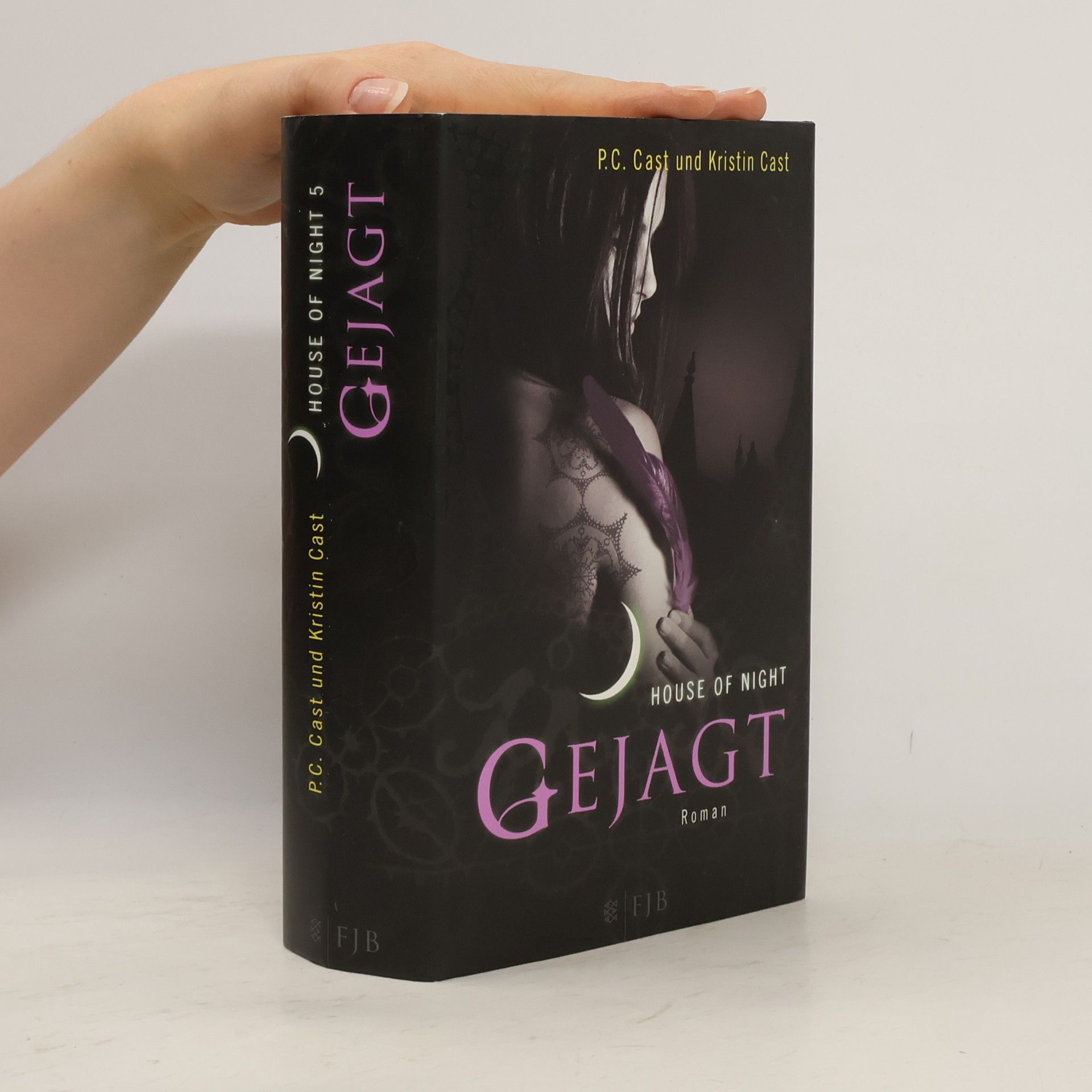 Phyllis Christine Cast House of Night 4. Gejagt
