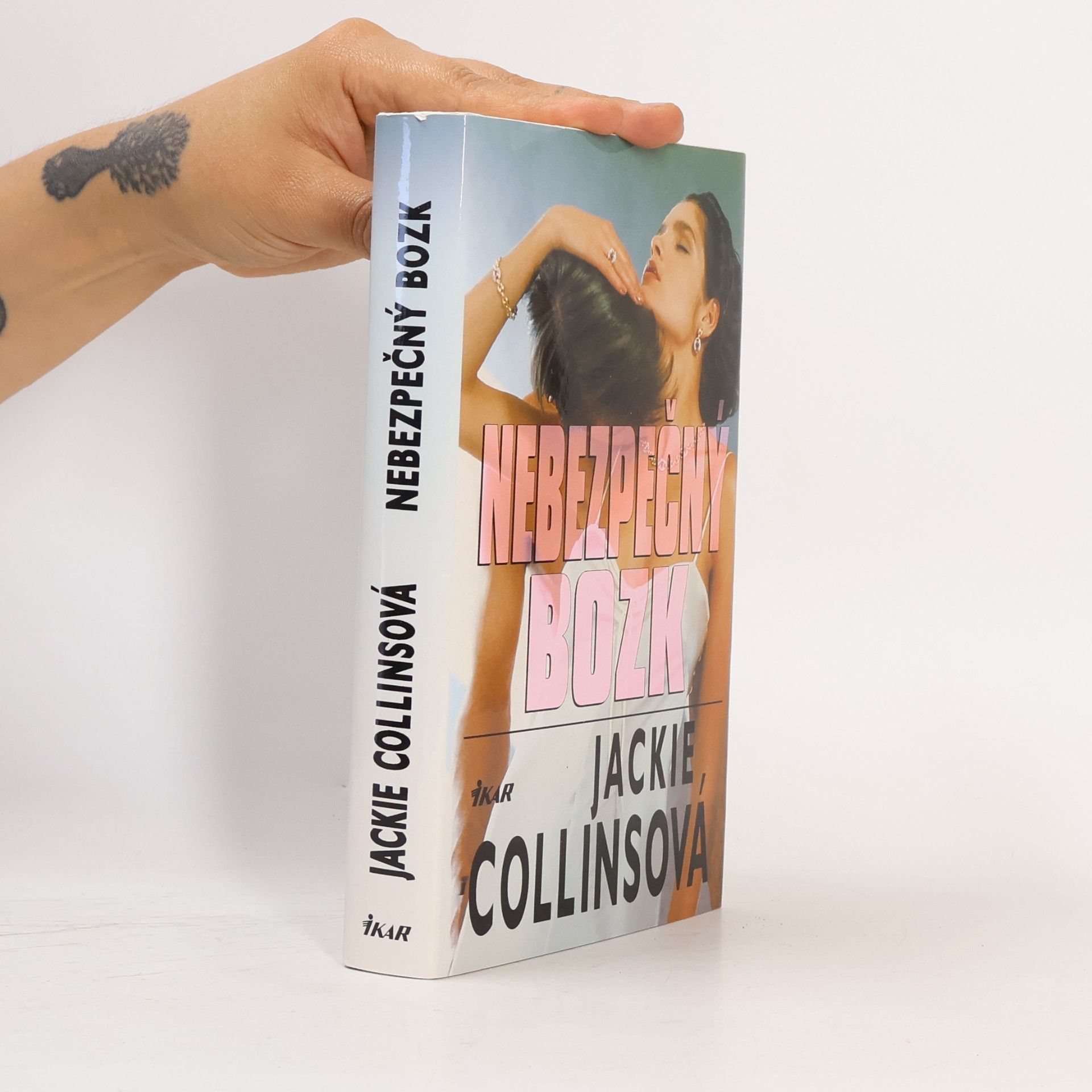 Jackie Collins Nebezpečný bozk