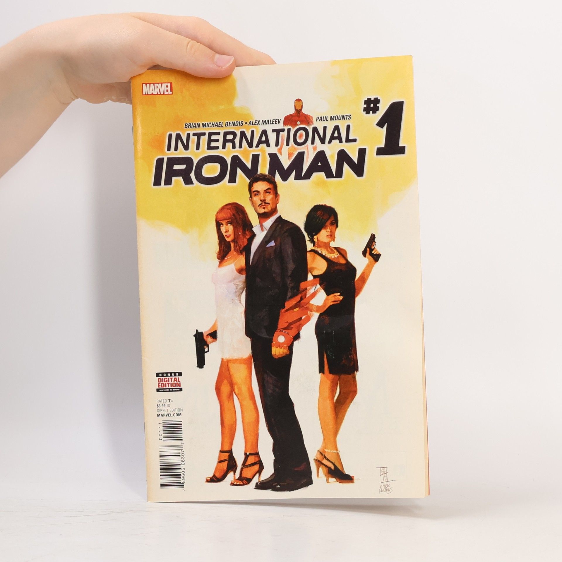 Brian Michael Bendis International Ironman no.1