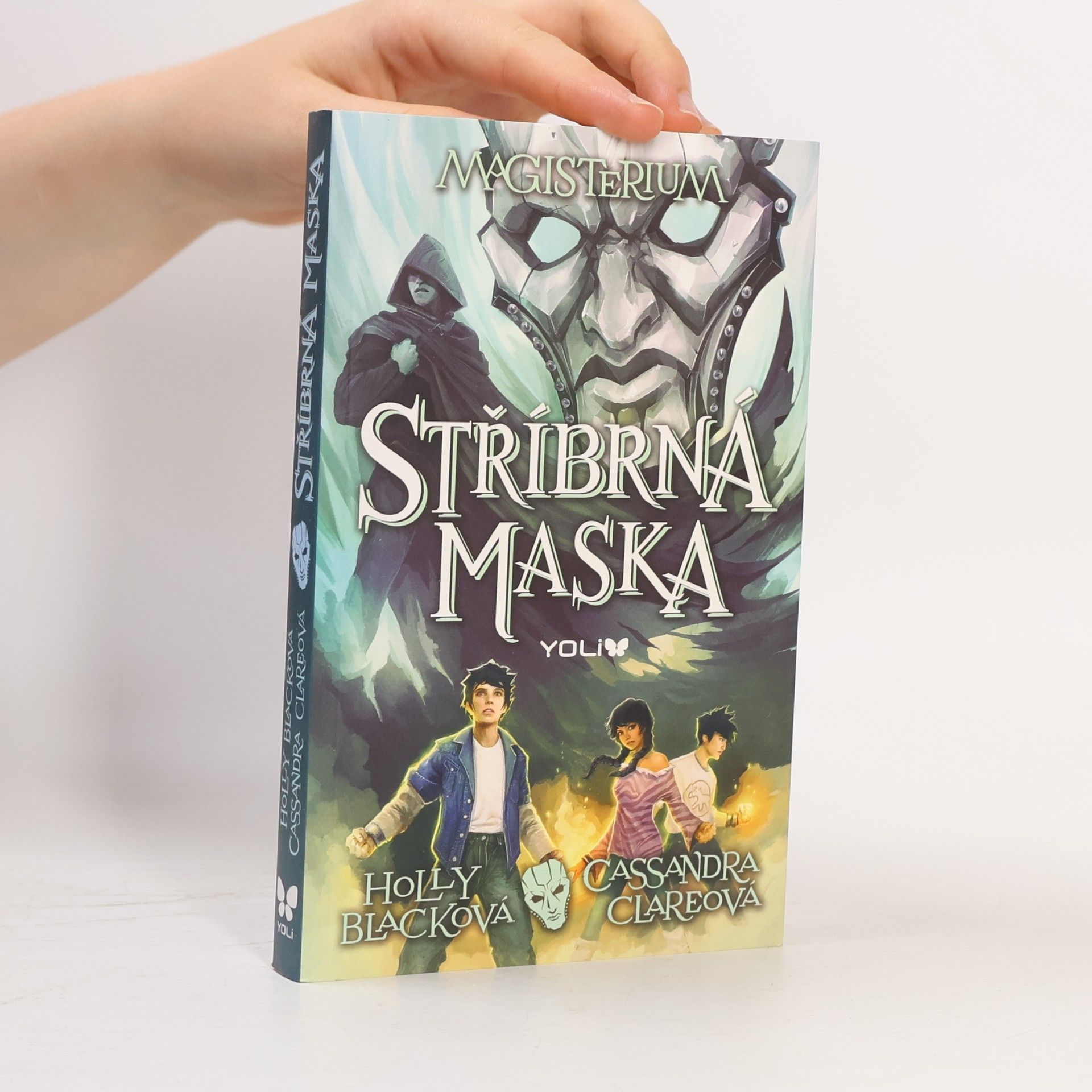 Holly Black Magisterium 4. Stříbrná maska