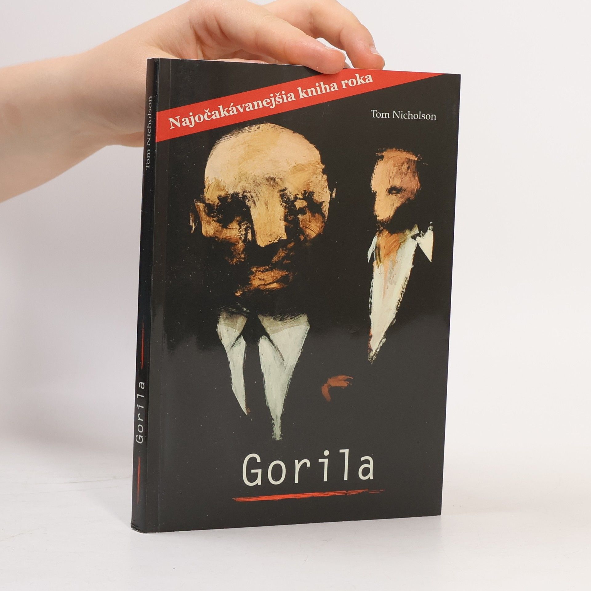 Tom Nicholson Gorila