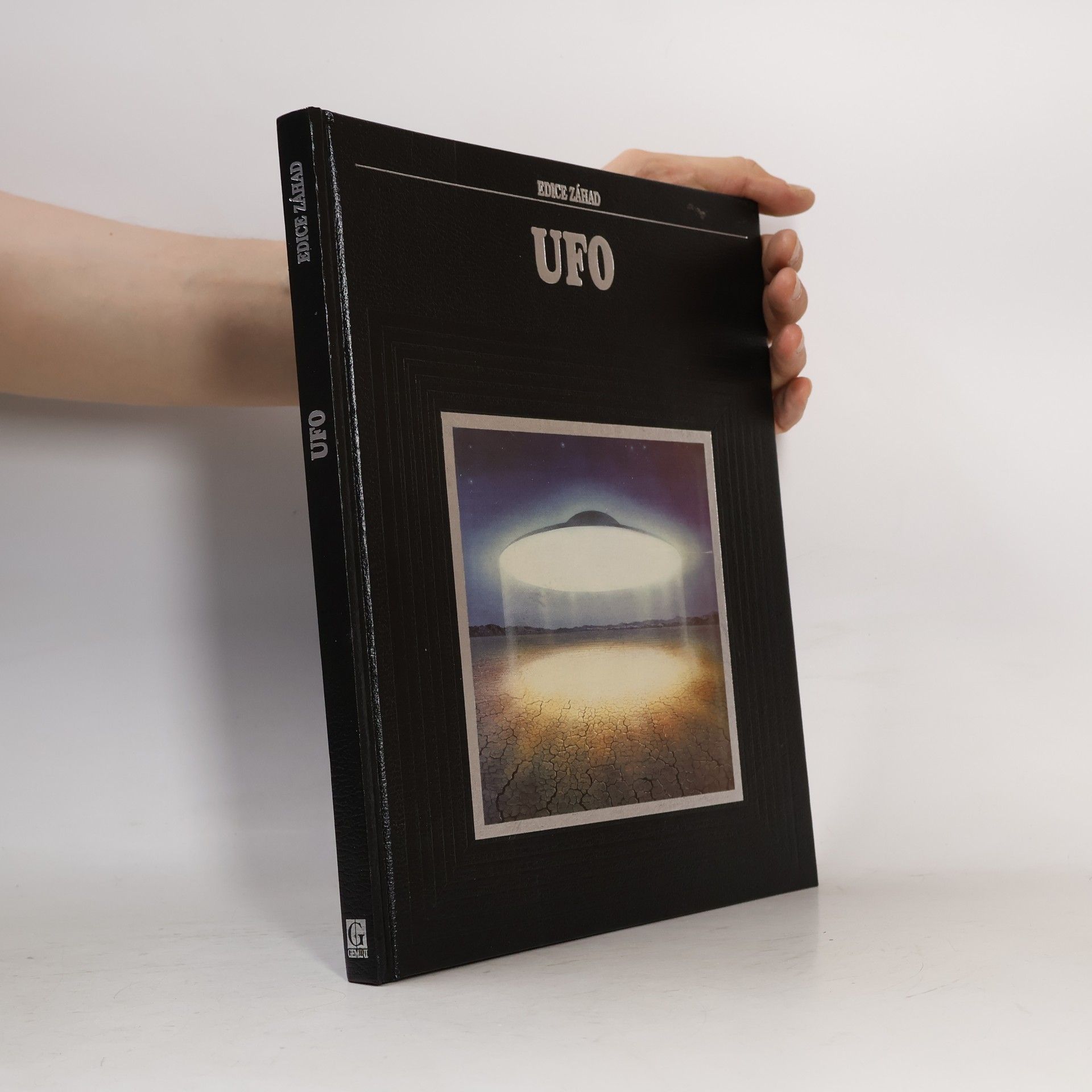 Janet P. Cave UFO