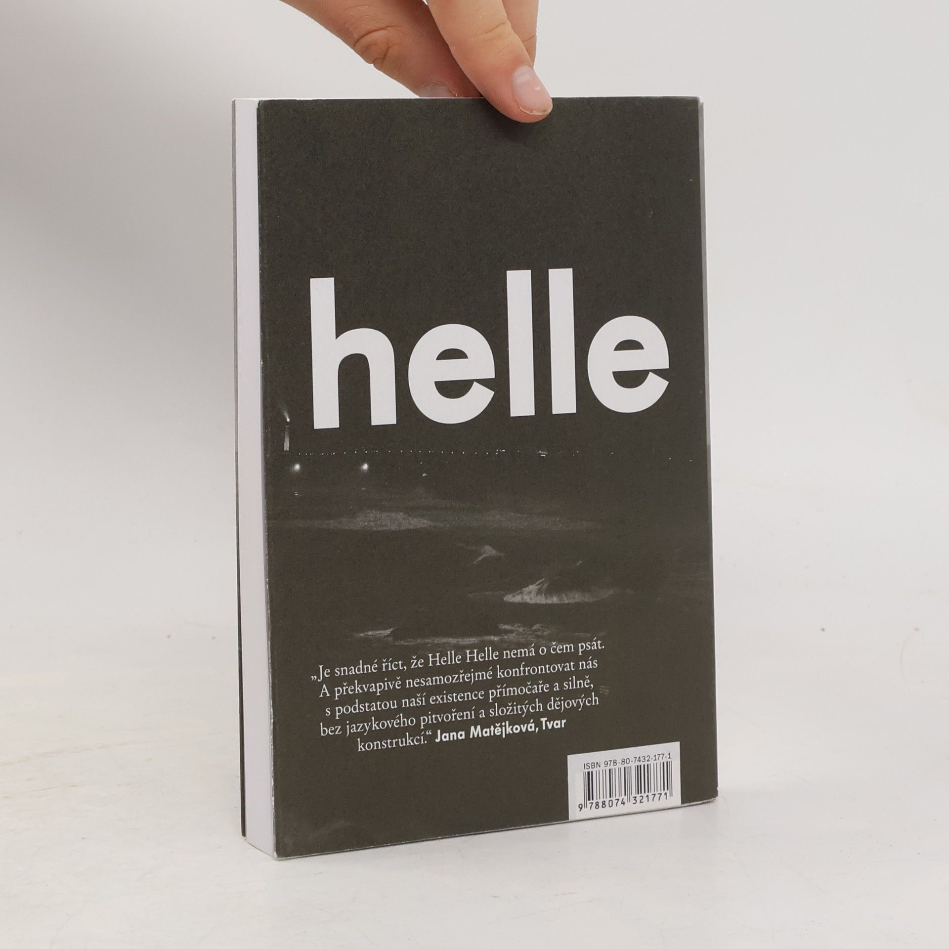 Helle Helle Na dně