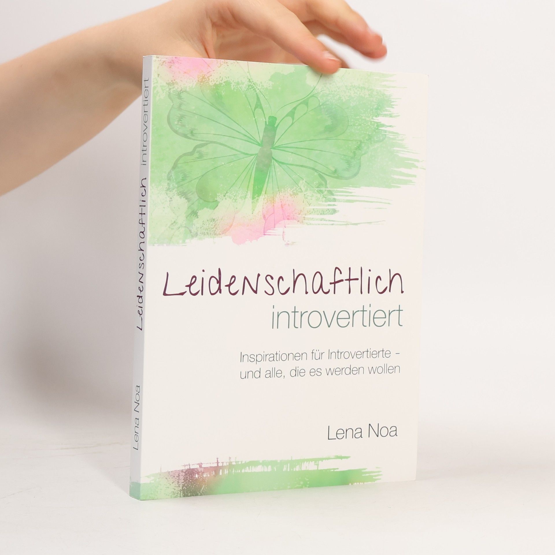 Lena Noa Leidenschaftlich introvertiert