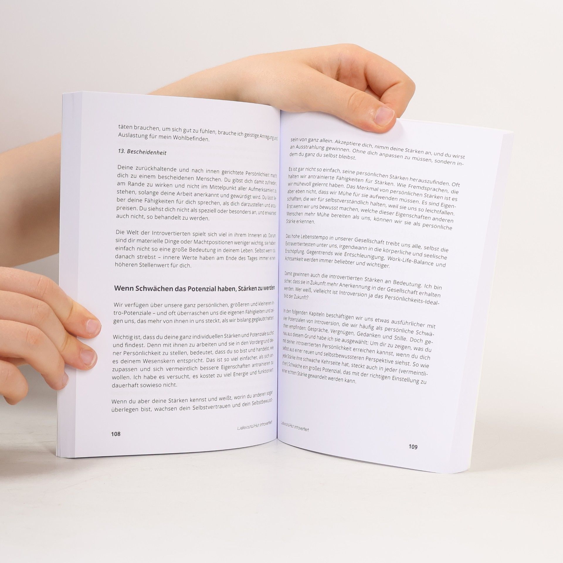 Lena Noa Leidenschaftlich introvertiert