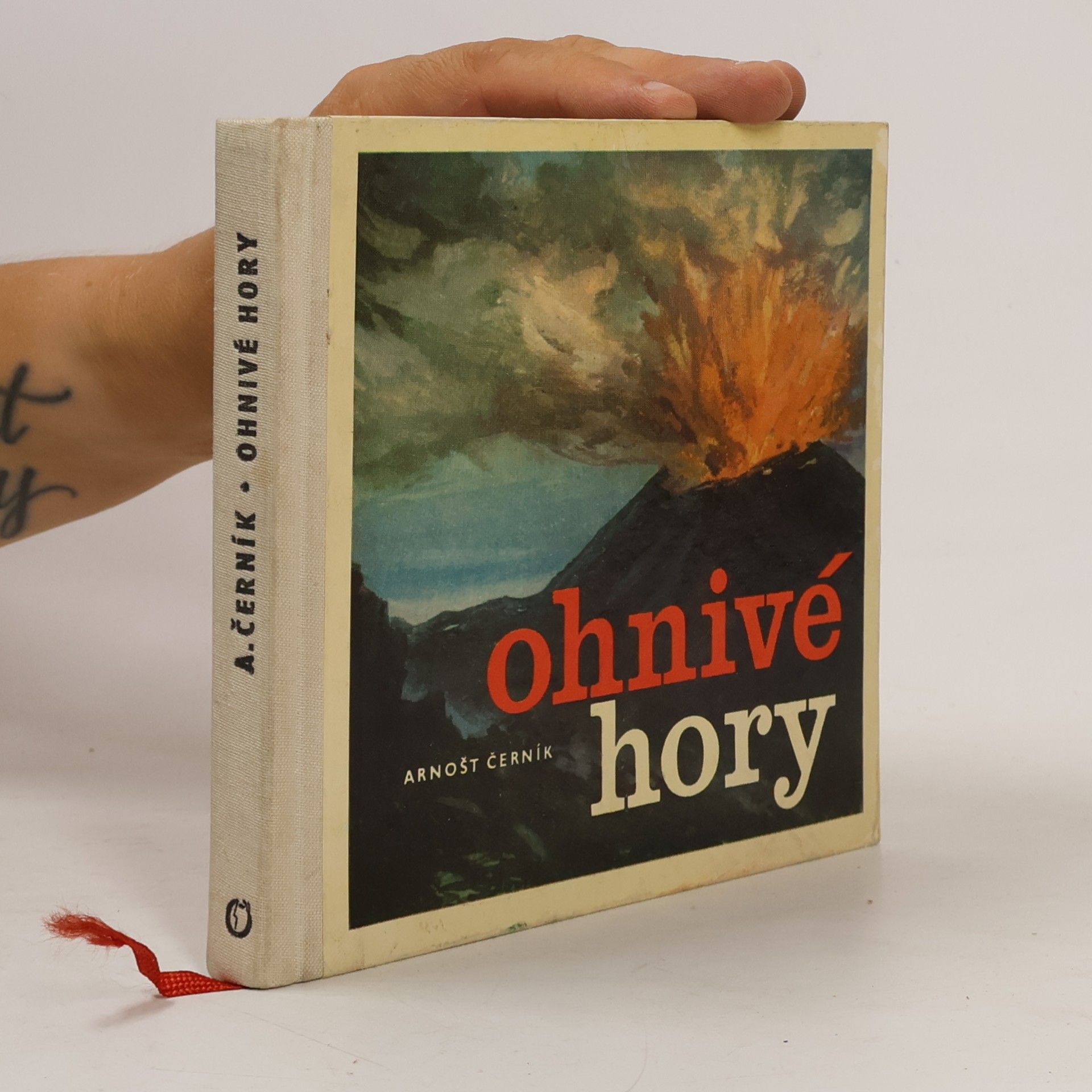 Arnošt Černík Ohnivé hory