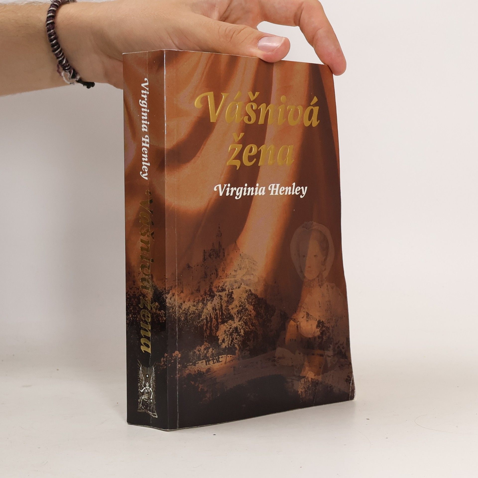 Virginia Henley Vášnivá žena