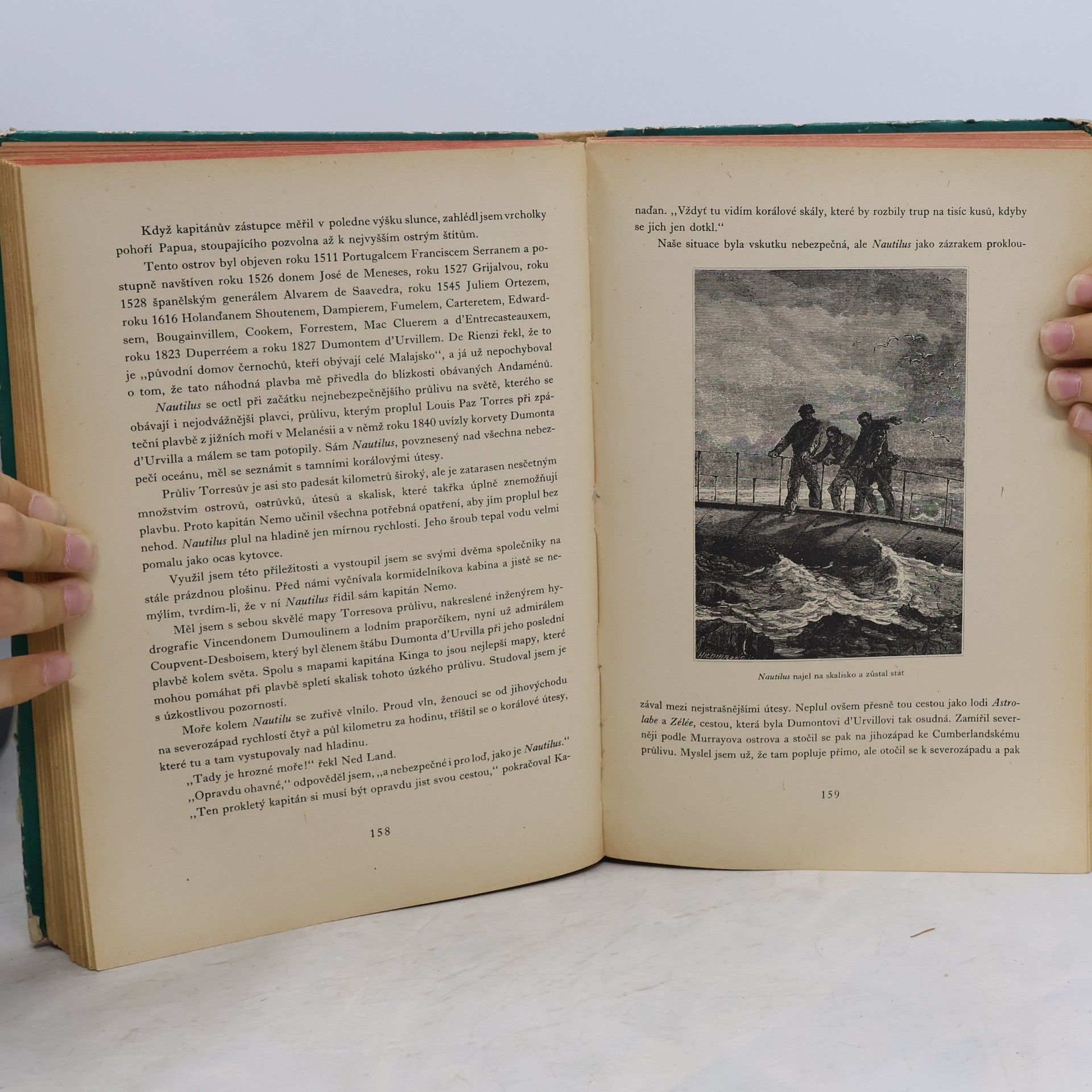 Jules Verne Dvacet tisíc mil pod mořem