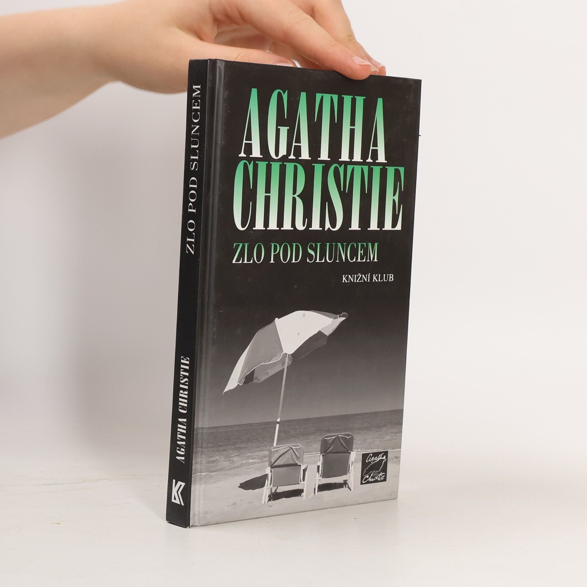 Agatha Christie Zlo pod sluncem
