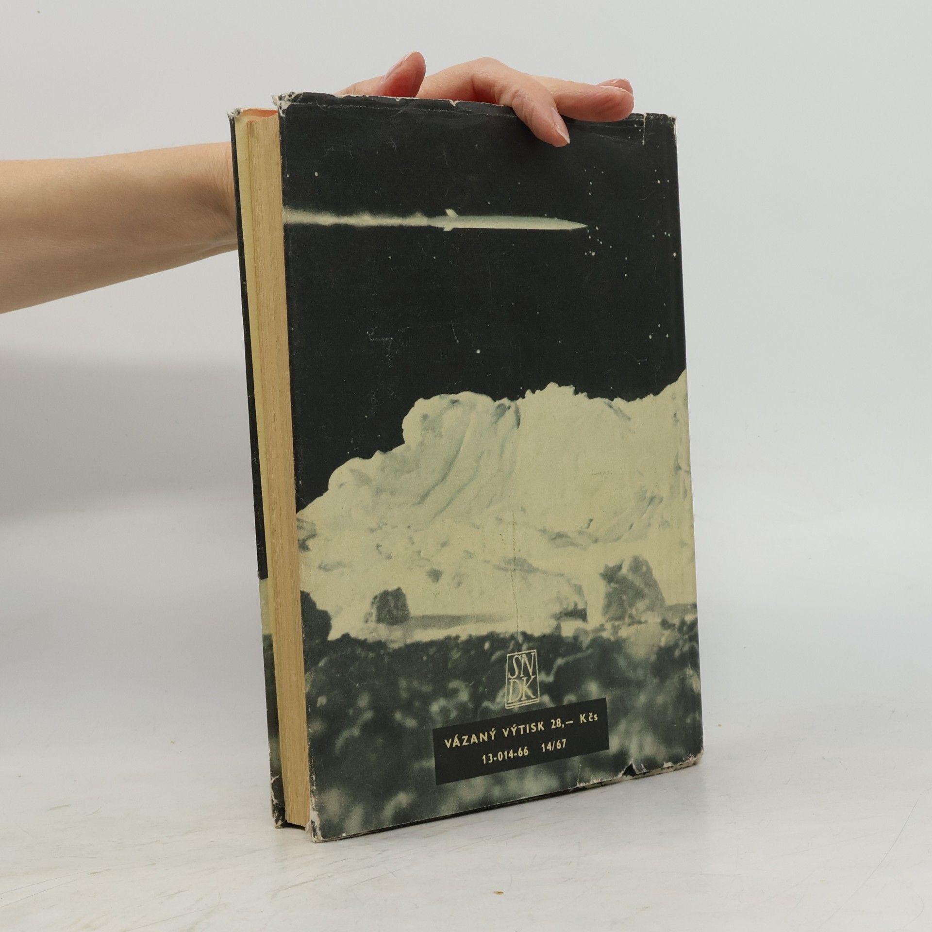 Stanisław Lem Astronauti : vědeckofantastický román