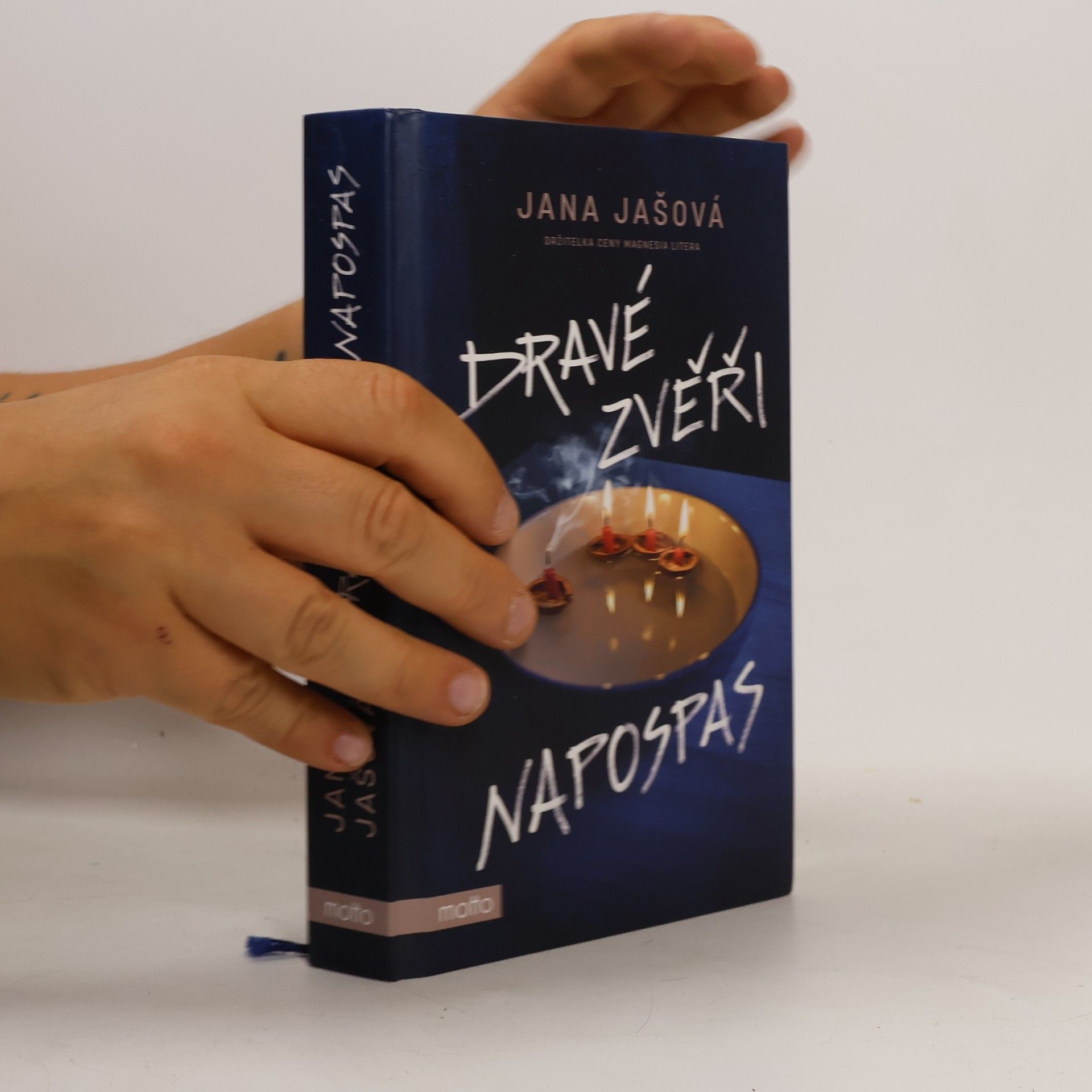 Jana Jašová Dravé zvěři napospas