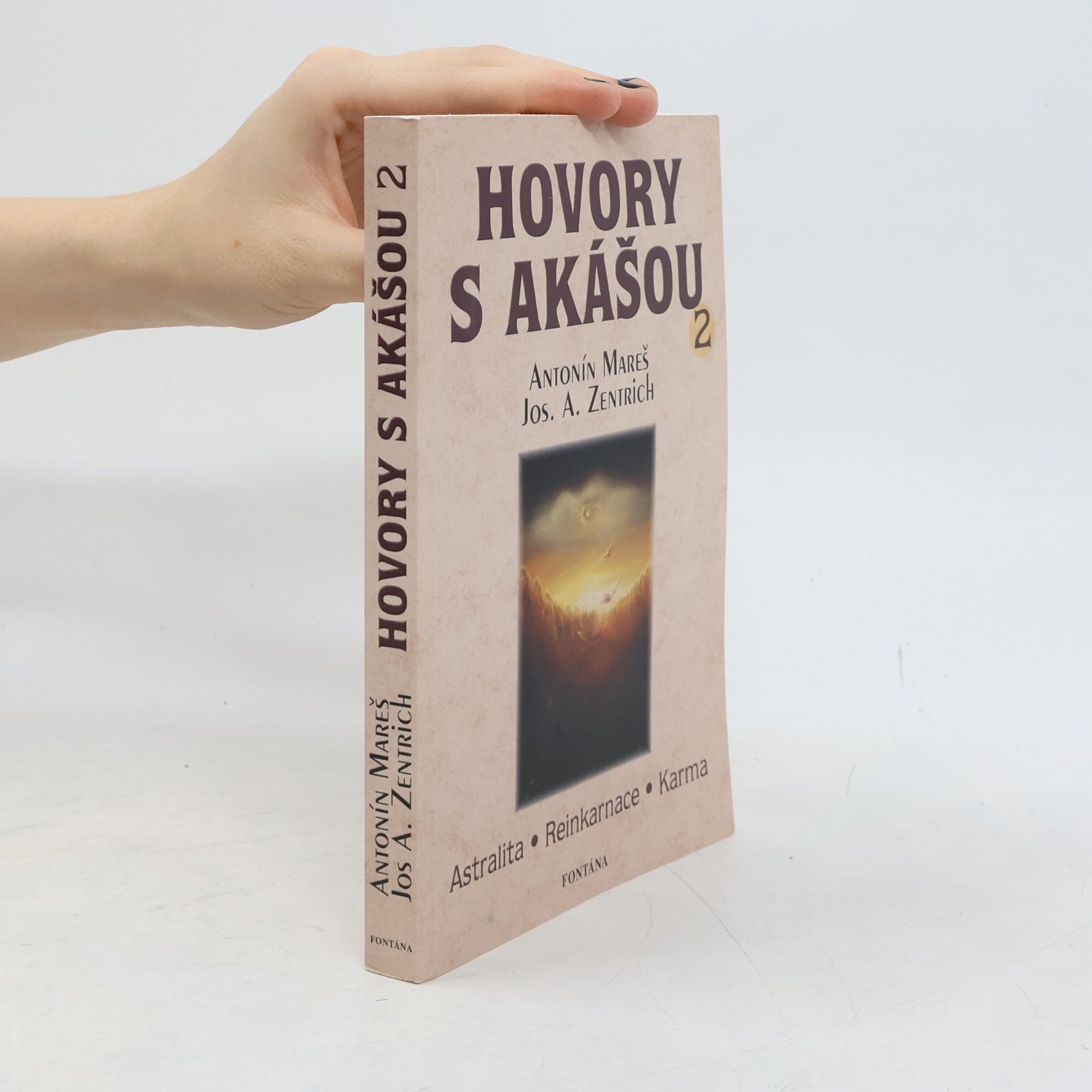 Antonín Mareš Hovory s akášou 2. Člověk, aneb Cesta, z níž není návratu