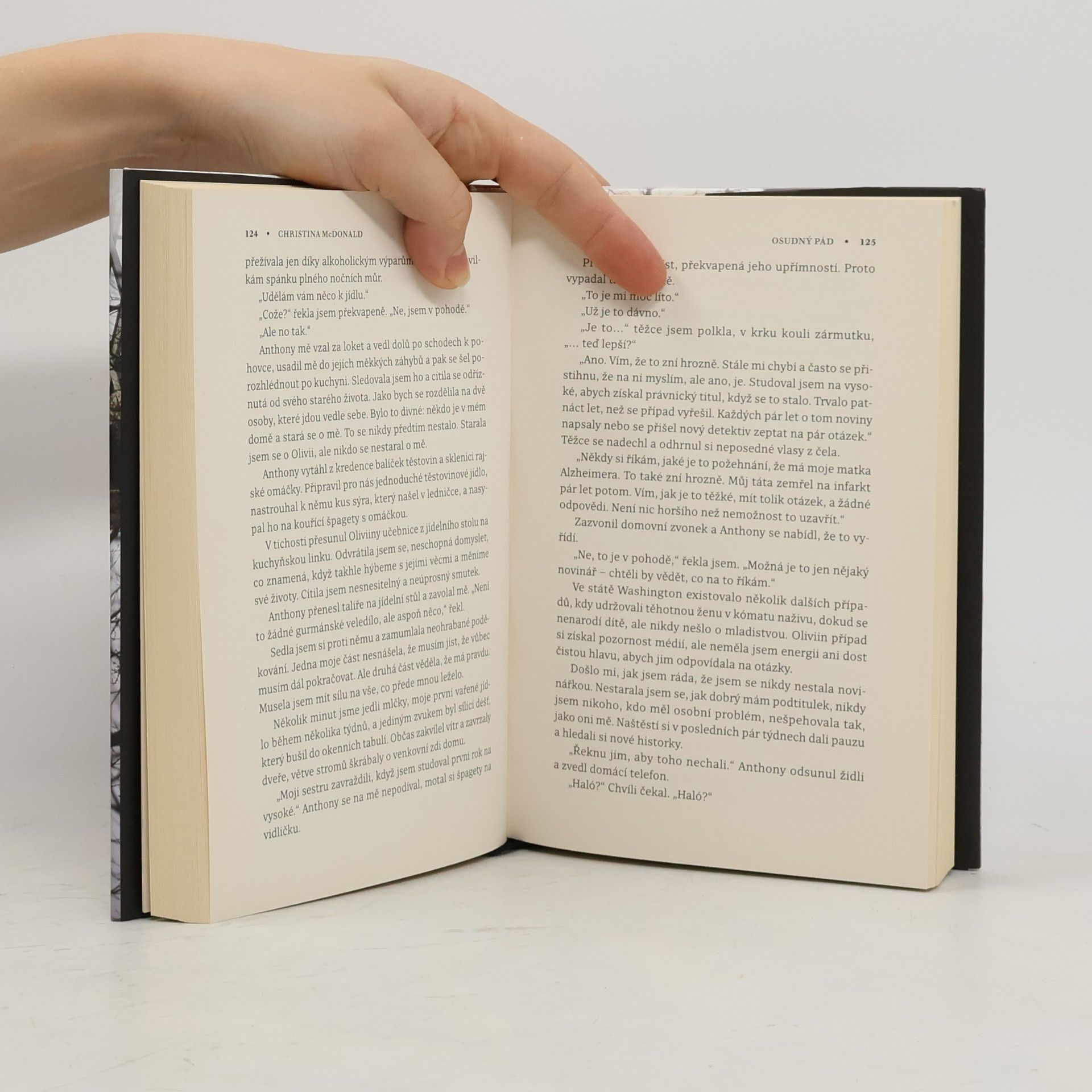 Christina McDonald Osudný pád