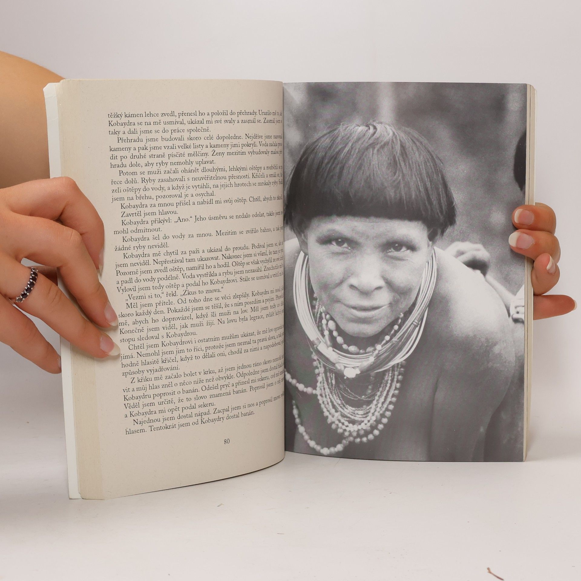 Bruce E. Olson Bručko. Běloch, který se stal indiánem