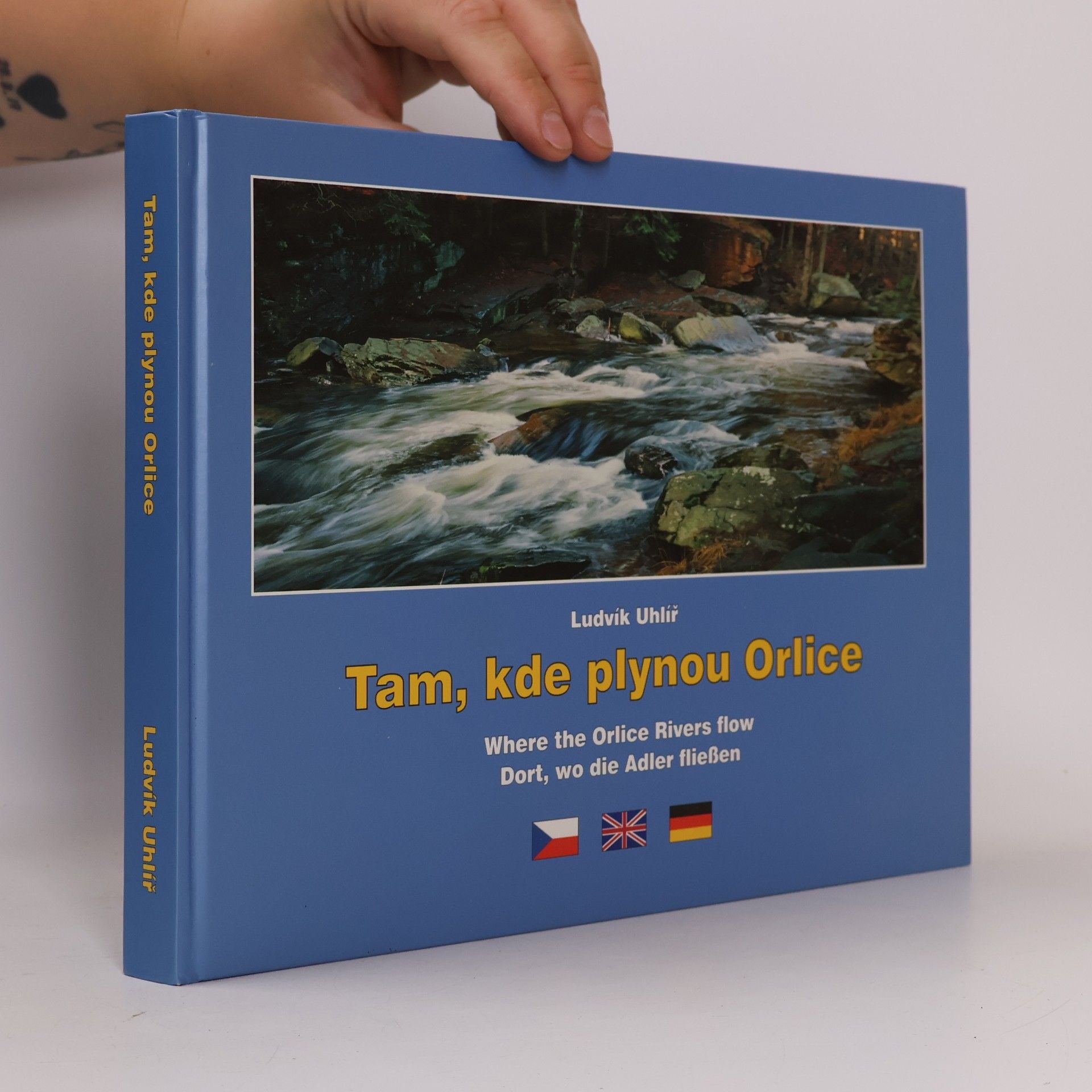 Ludvík Uhlíř Tam, kde plynou Orlice