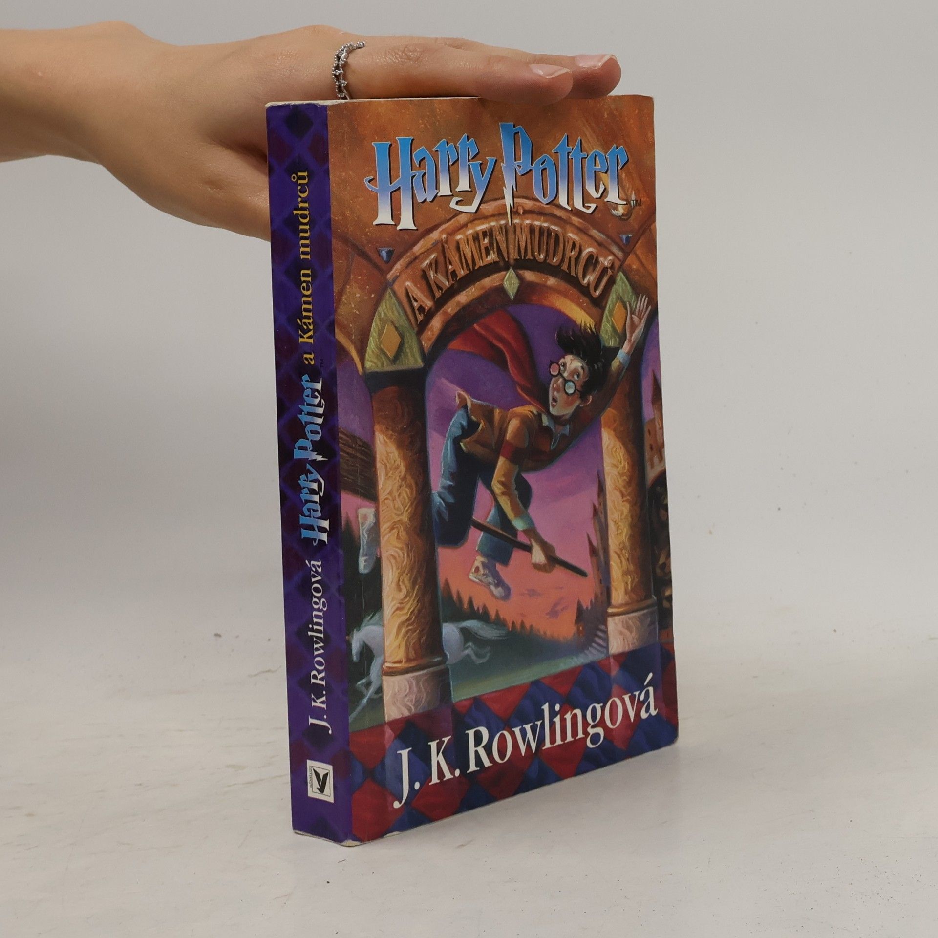 Joanne K. Rowlingová Harry Potter a kámen mudrců
