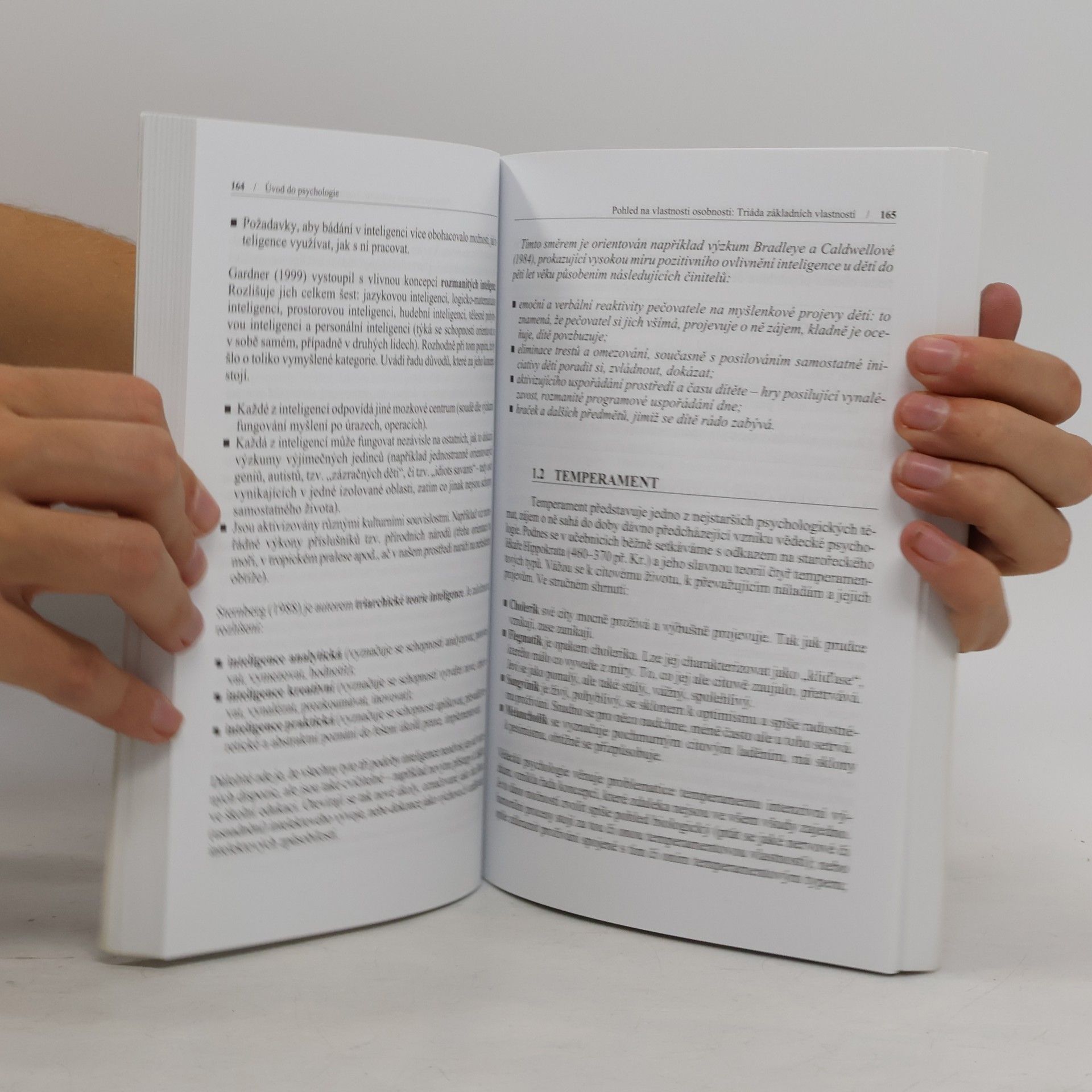 Zdeněk Helus Úvod do psychologie. Učebnice pro střední školy a bakalářská studia na VŠ